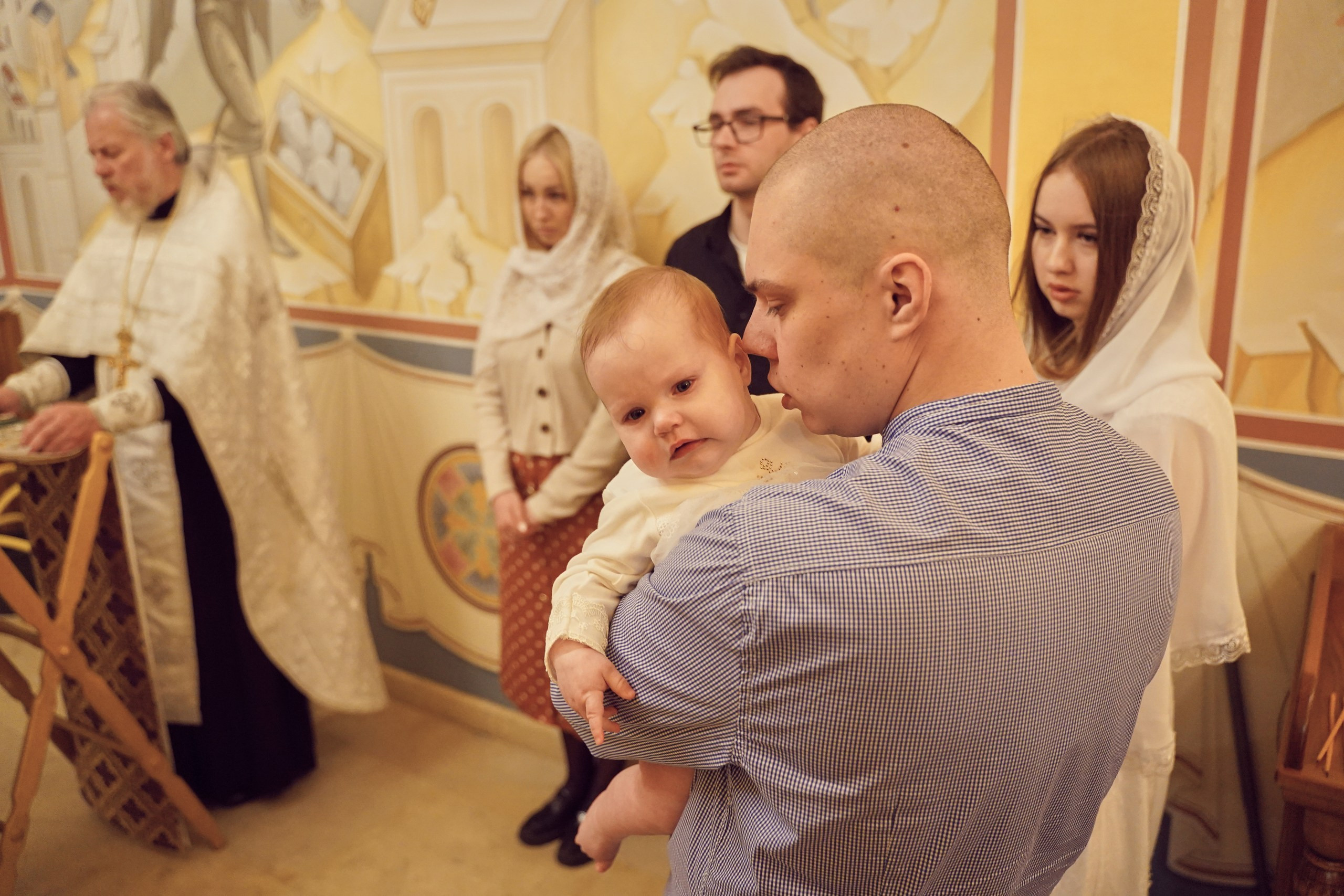 Храм Смоленской иконы Божией Матери. Фотосъемка крещения. Крестины. Портретный фотограф в Москве Елена Капралова