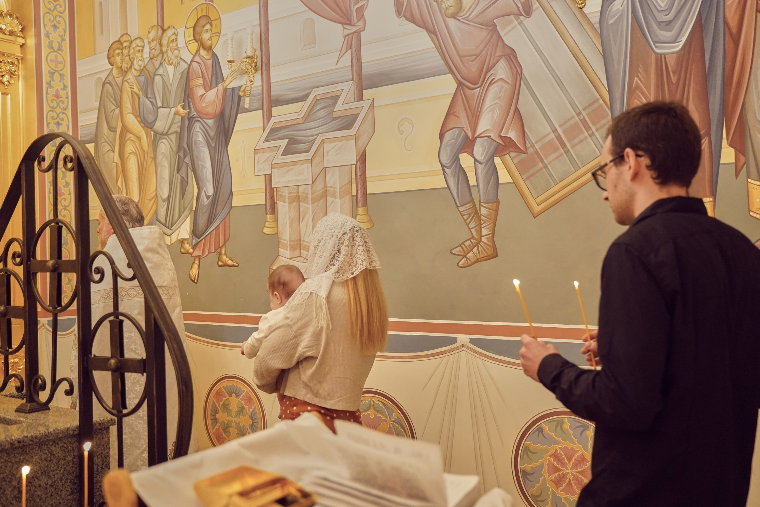 Храм Смоленской иконы Божией Матери. Фотосъемка крещения. Крестины. Портретный фотограф в Москве Елена Капралова