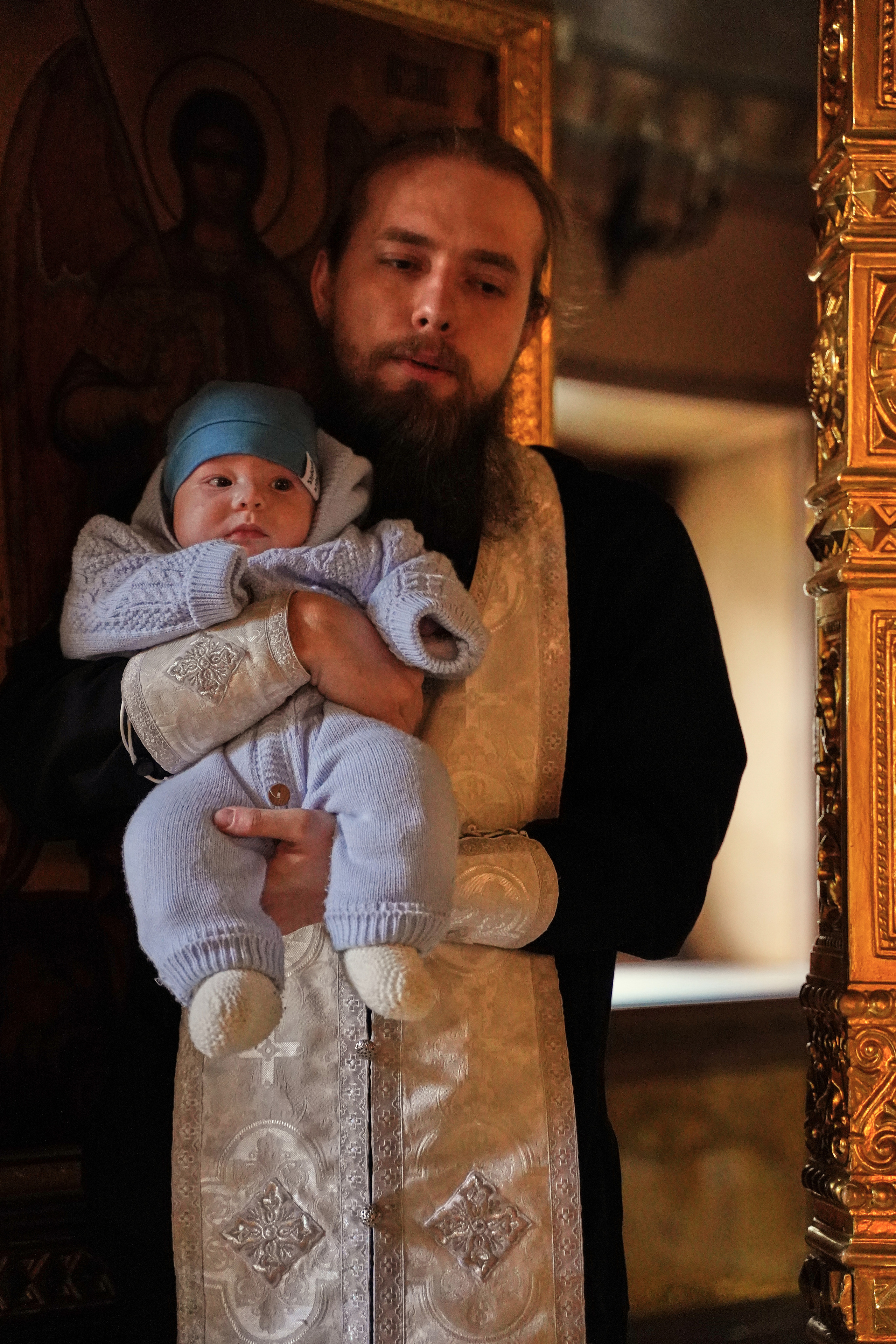 Храм Успения Пресвятой Богородицы в Гончарах.Крещение ребенка.Крестины. Портретный фотограф в Москве Елена Капралова