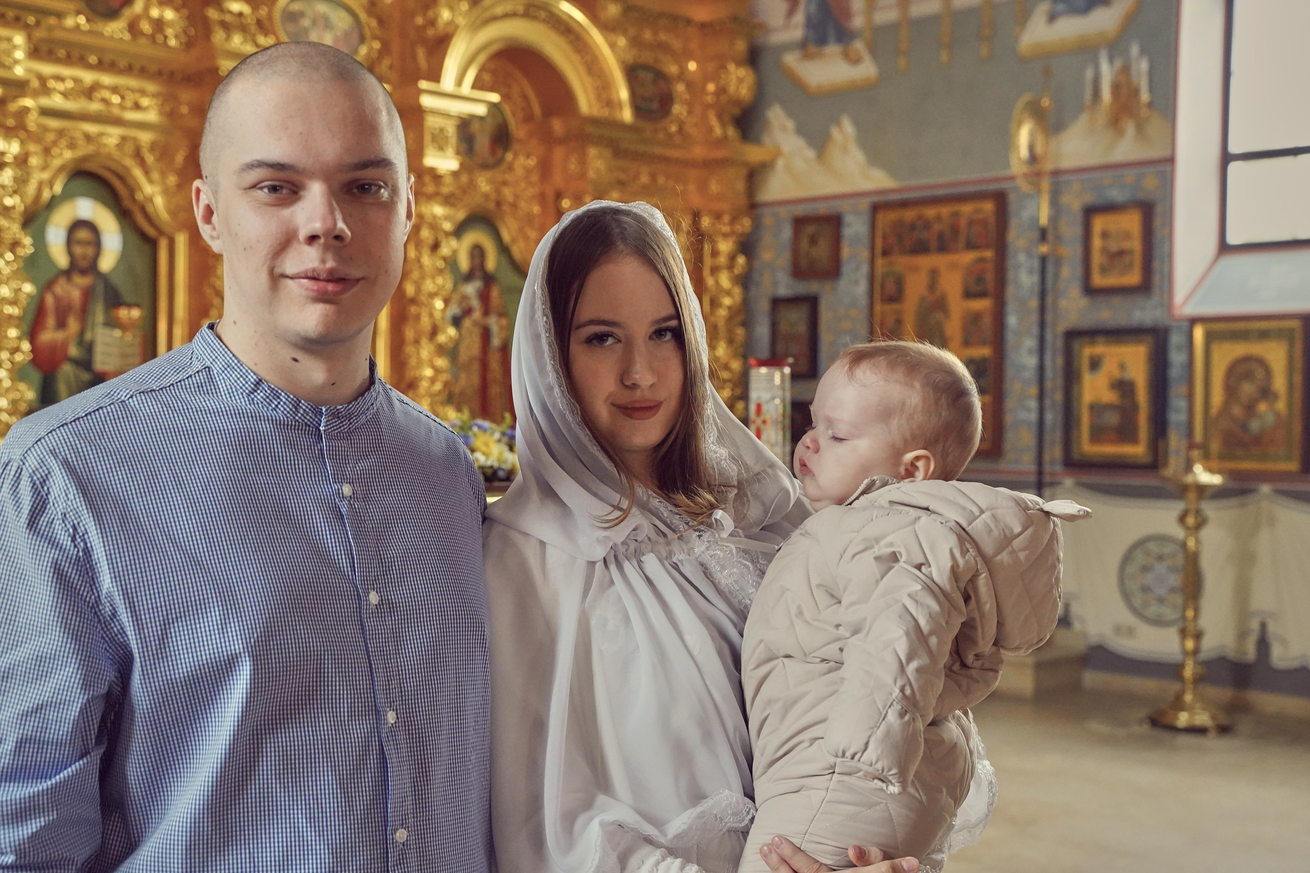 Храм Смоленской иконы Божией Матери. Фотосъемка крещения. Крестины. Портретный фотограф в Москве Елена Капралова