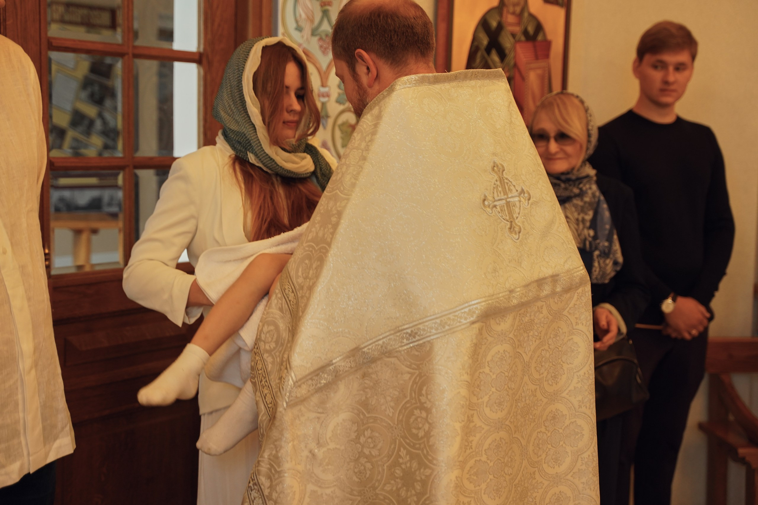 Храм Рождества Пресвятой Богородицы в Крылатском. Портретный фотограф в Москве Елена Капралова