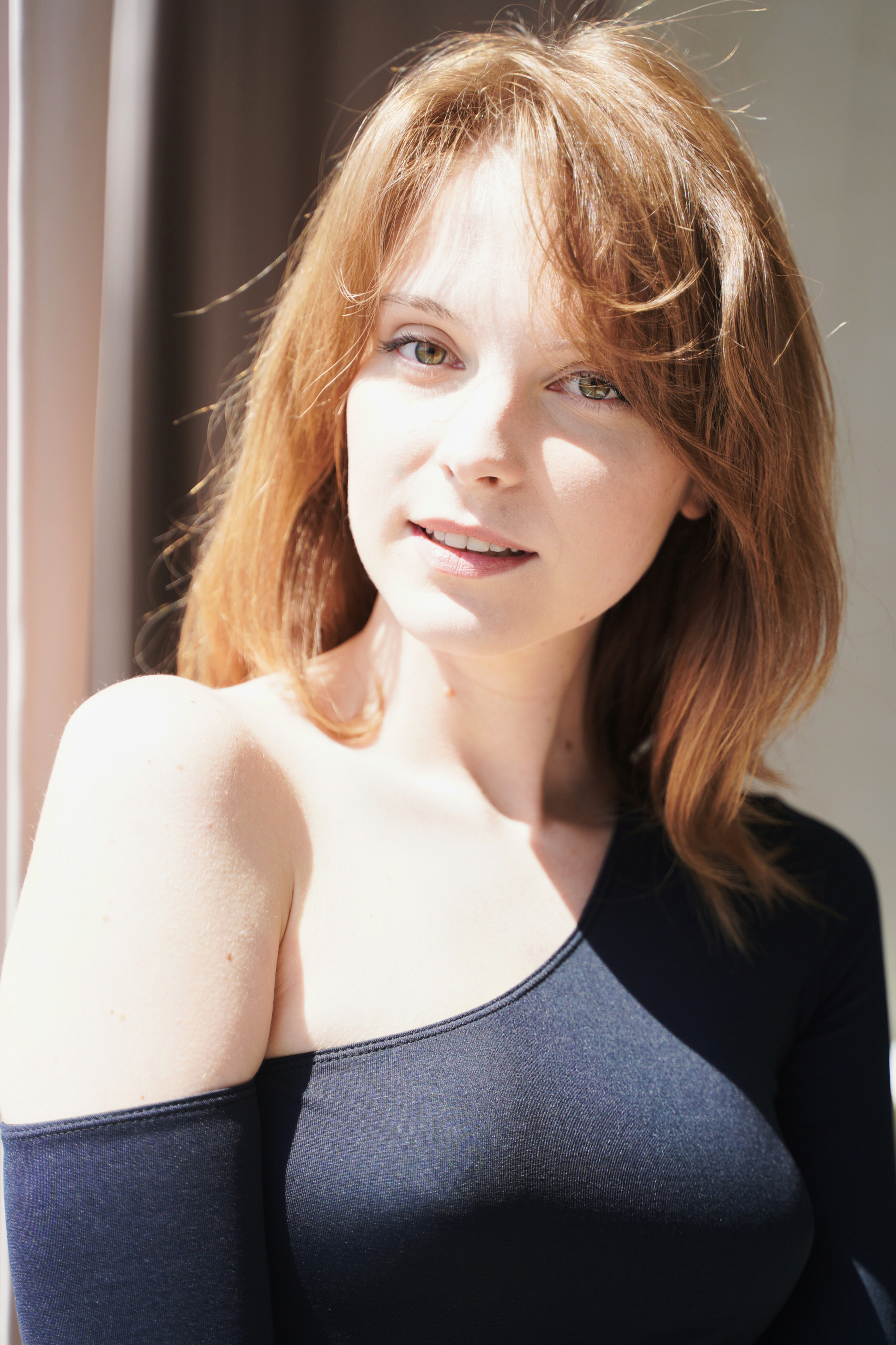 Женская фотосессия в студии. Съемка в фотостудиях Москвы. Портретный фотограф в Москве Елена Капралова