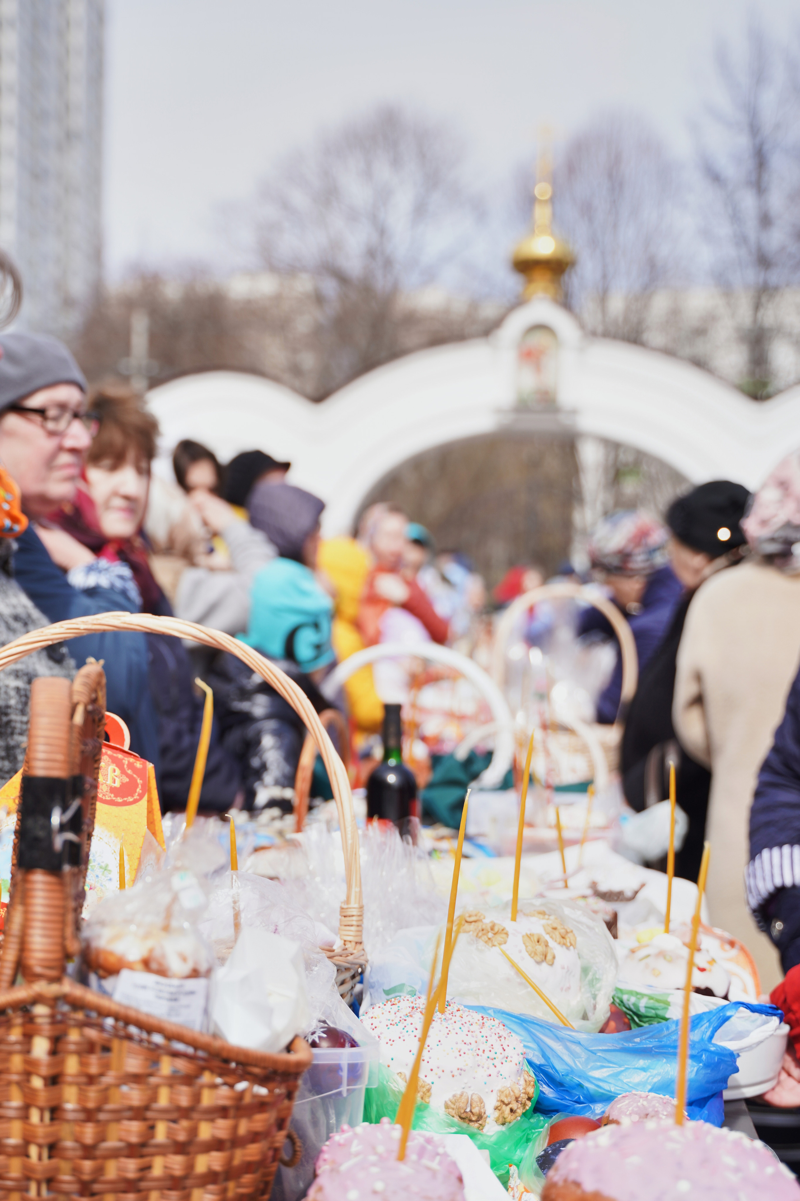 Храм Смоленской иконы Божией Матери. Освящение куличей, пасох и яиц. Портретный фотограф в Москве Елена Капралова