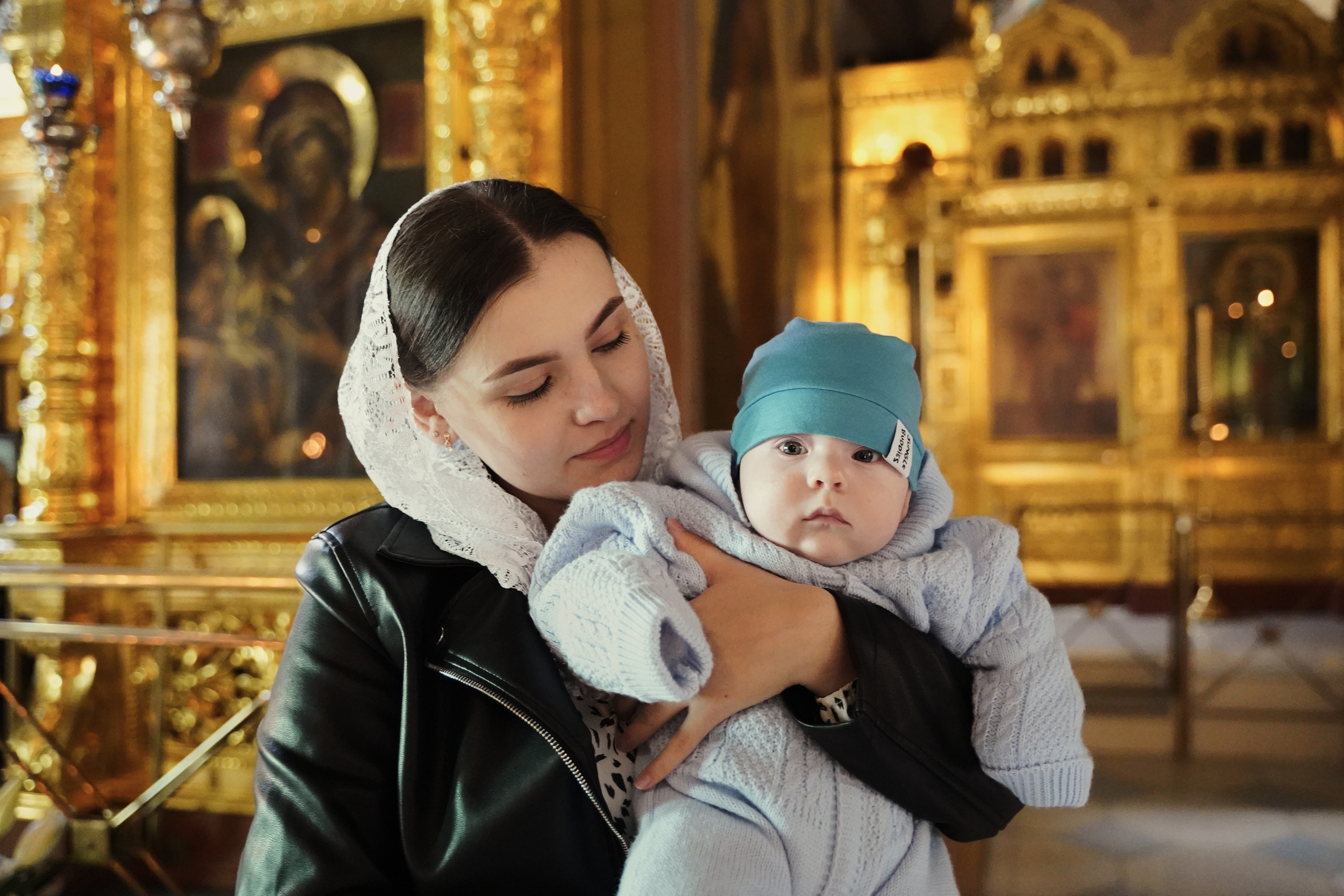 Храм Успения Пресвятой Богородицы в Гончарах.Крещение ребенка.Крестины. Портретный фотограф в Москве Елена Капралова