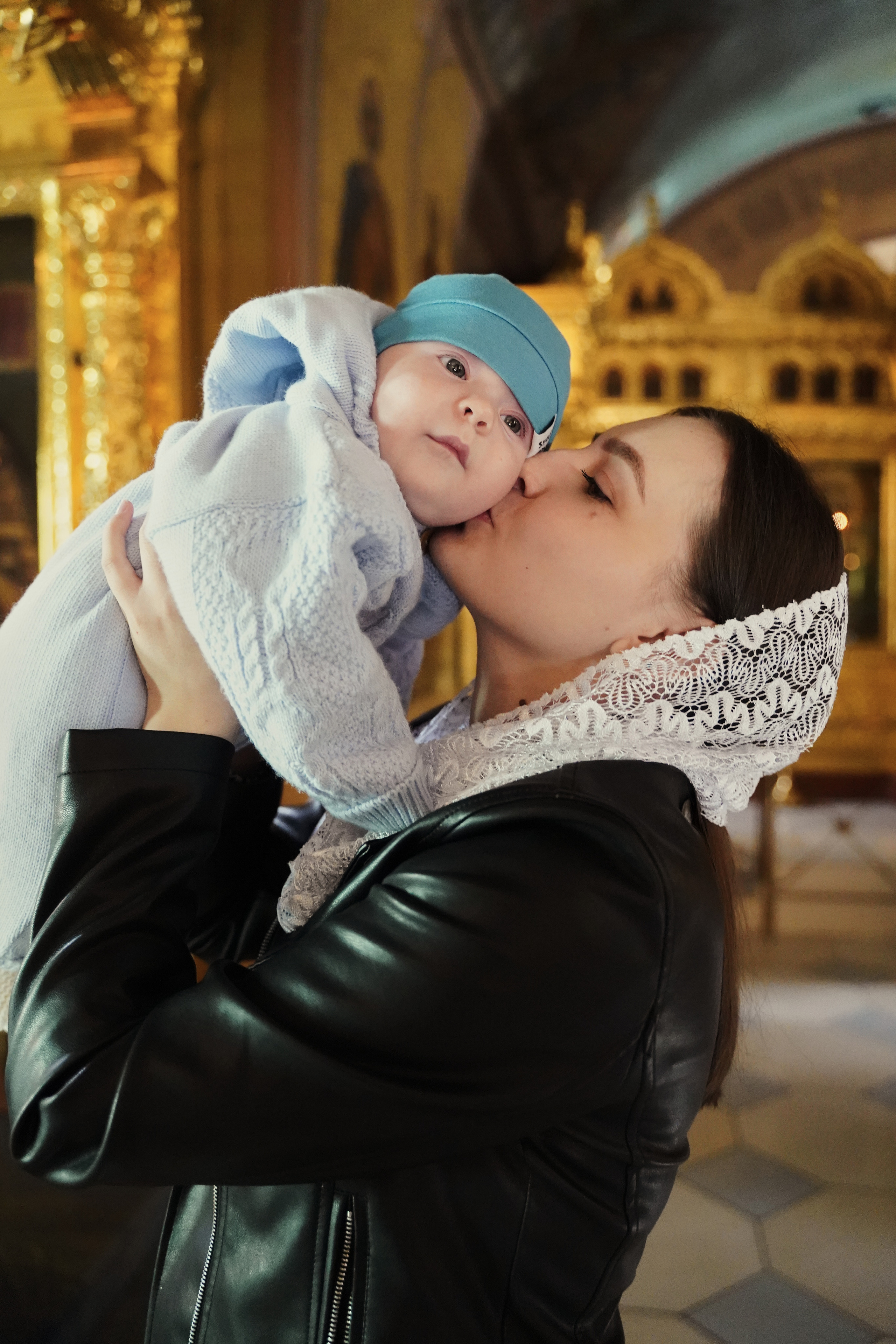 Храм Успения Пресвятой Богородицы в Гончарах.Крещение ребенка.Крестины. Портретный фотограф в Москве Елена Капралова