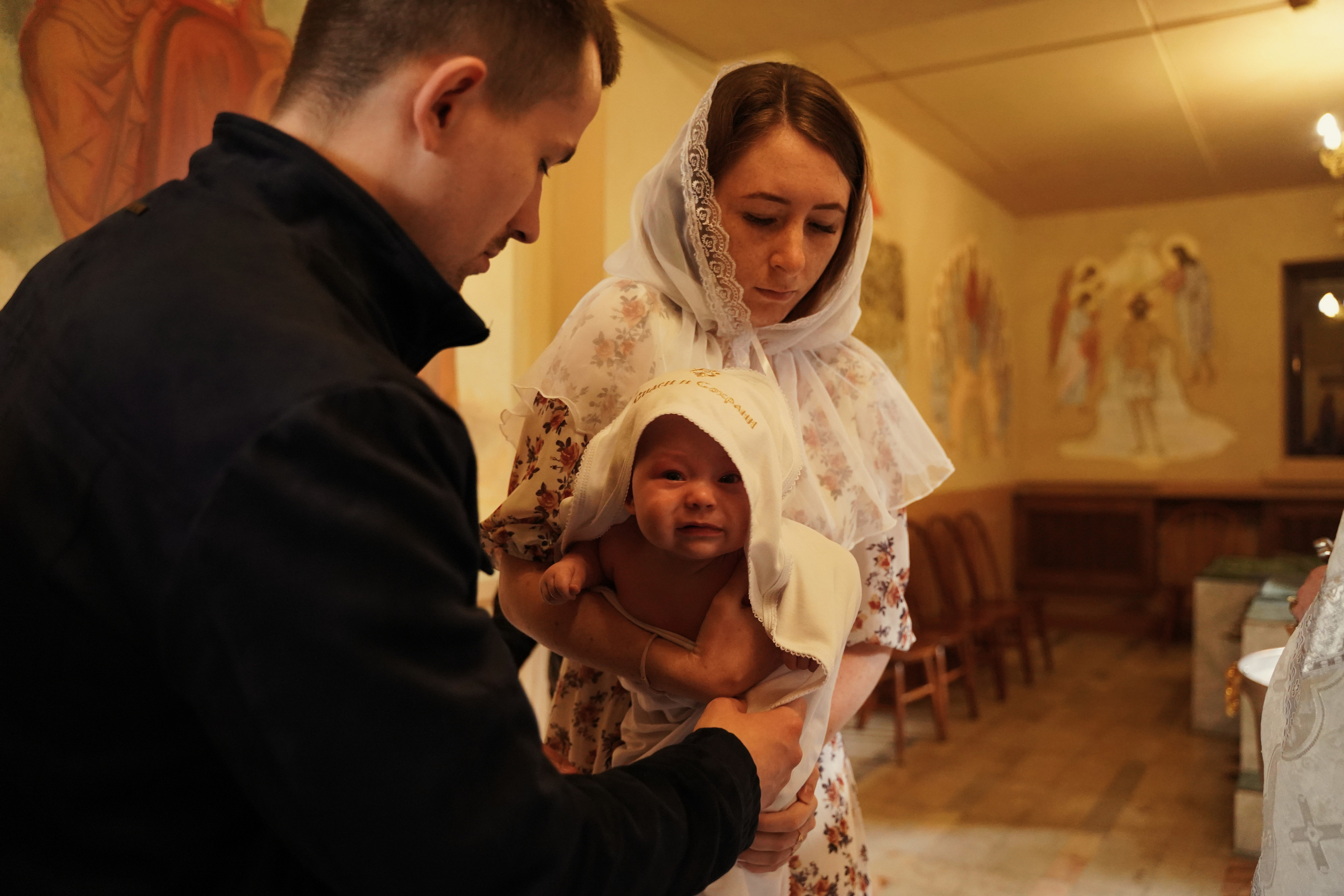 Храм Успения Пресвятой Богородицы в Гончарах.Крещение ребенка.Крестины. Портретный фотограф в Москве Елена Капралова