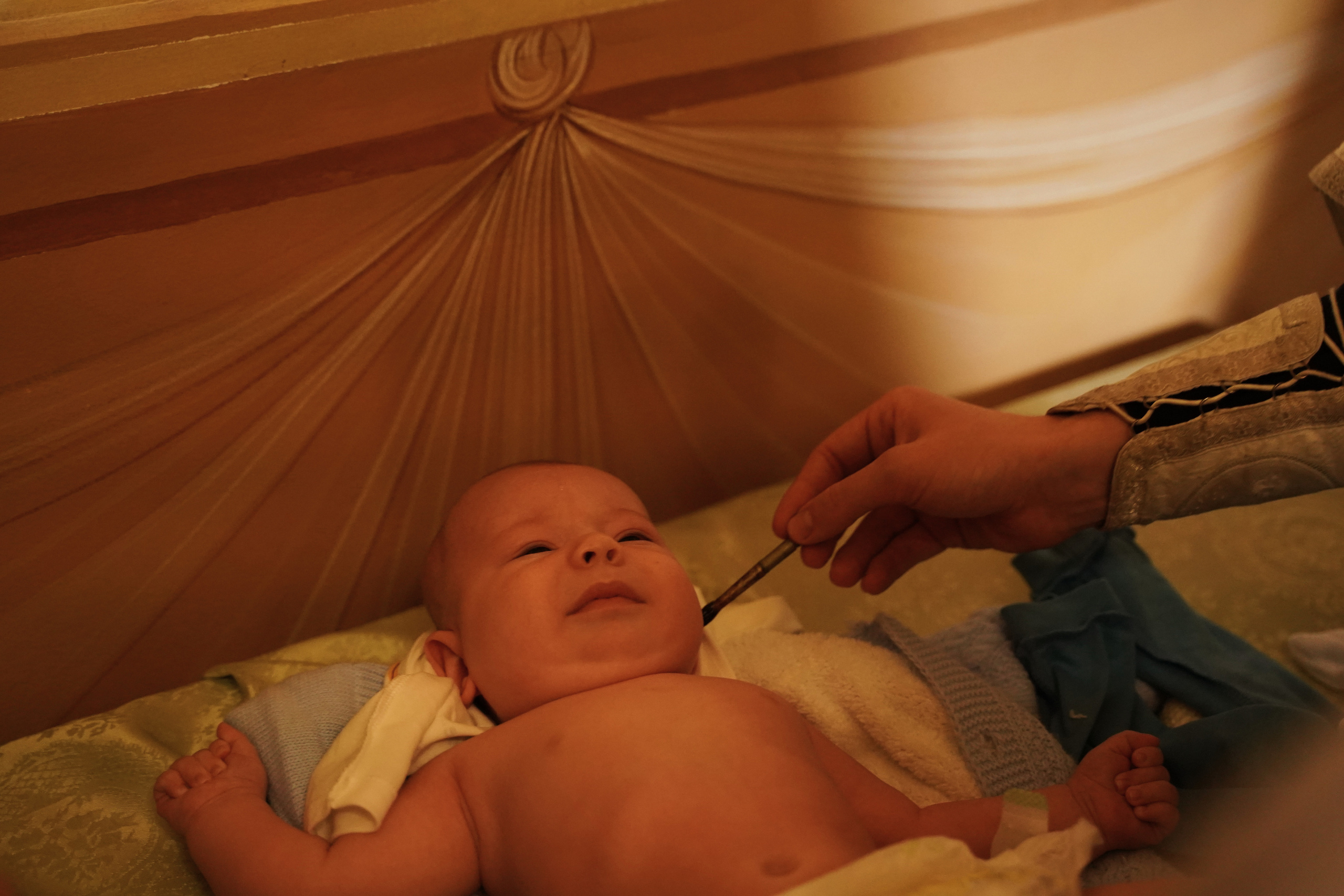 Храм Успения Пресвятой Богородицы в Гончарах.Крещение ребенка.Крестины. Портретный фотограф в Москве Елена Капралова