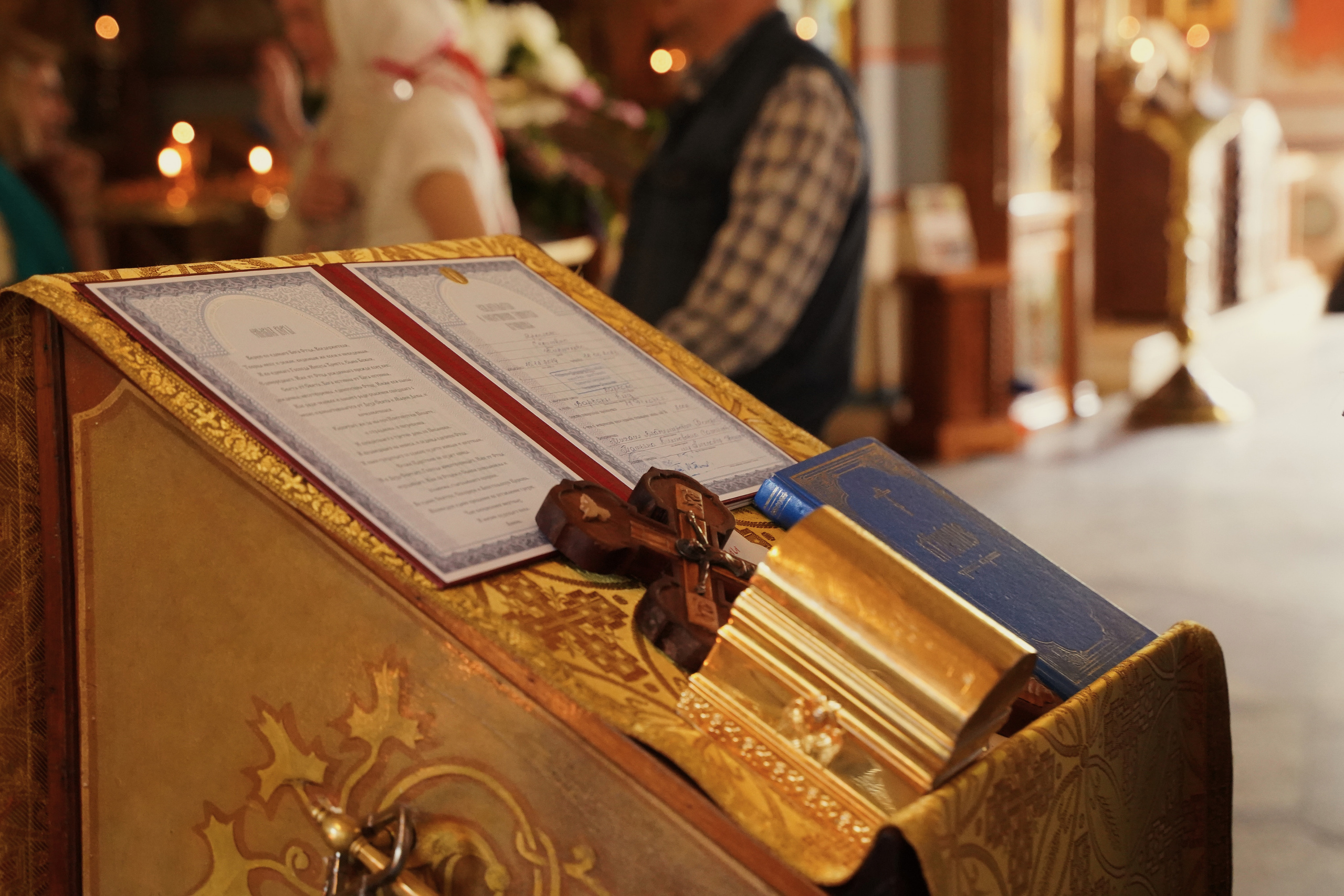 Церковь Покрова Пресвятой Богородицы в Покровском-Глебове-Стрешневе. Портретный фотограф в Москве Елена Капралова