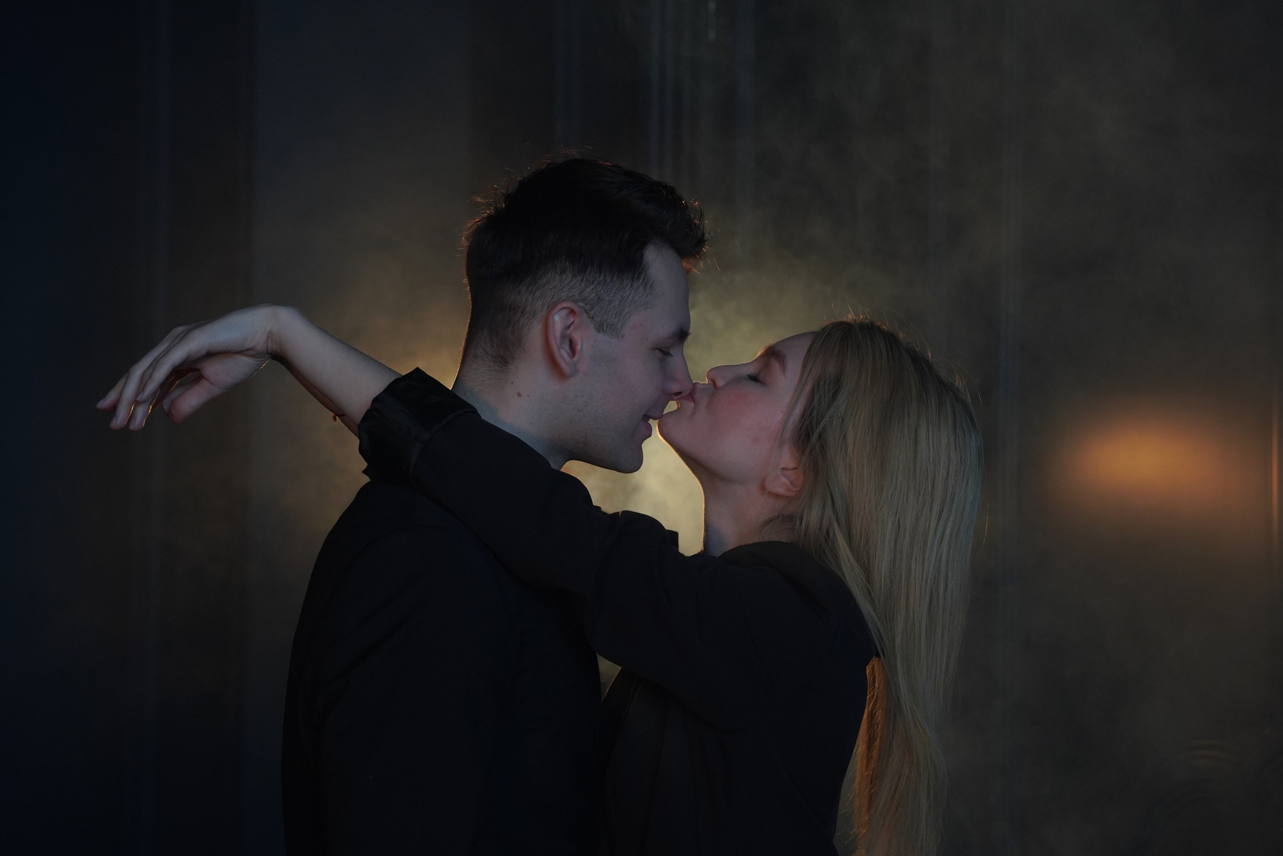 Фотосъемка ЛавСтори. Фотосессия для двоих. Фотоистория любви. Портретный фотограф в Москве Елена Капралова