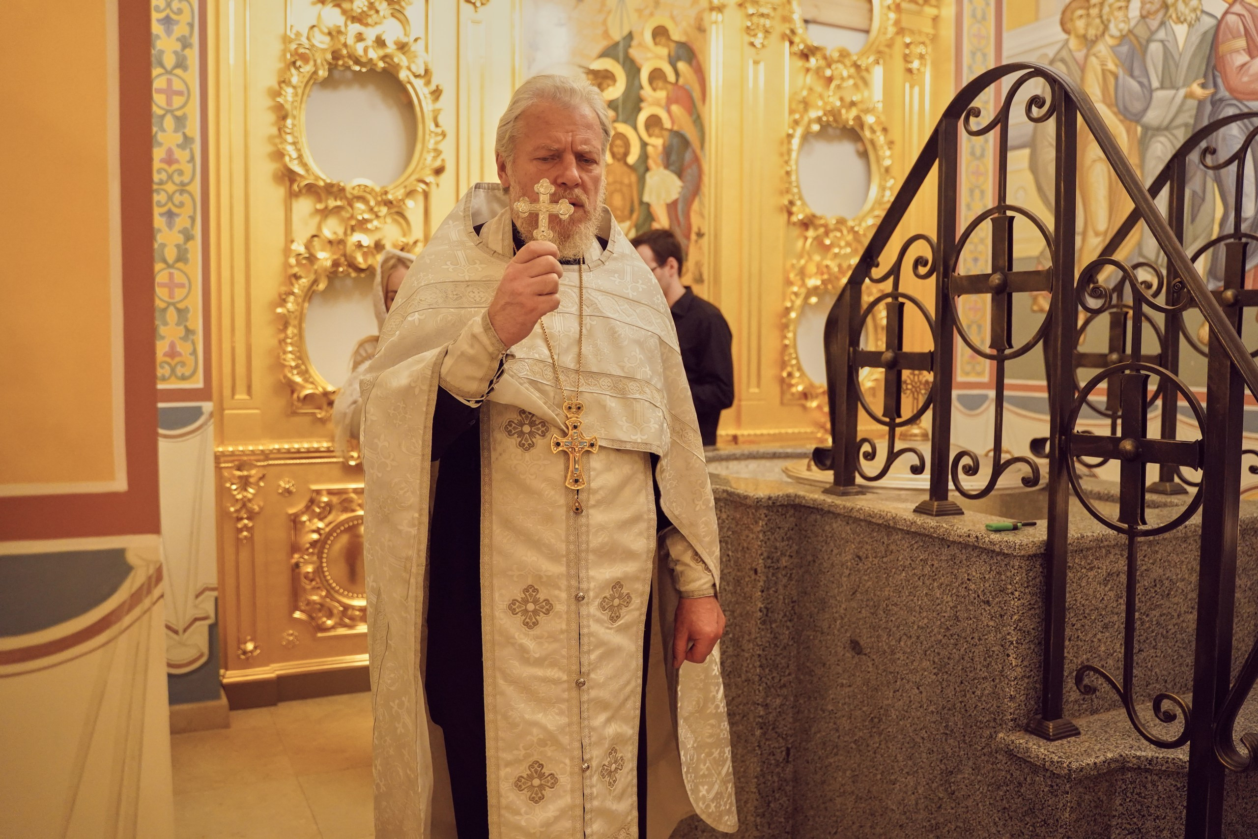 Храм Смоленской иконы Божией Матери. Фотосъемка крещения. Крестины. Портретный фотограф в Москве Елена Капралова