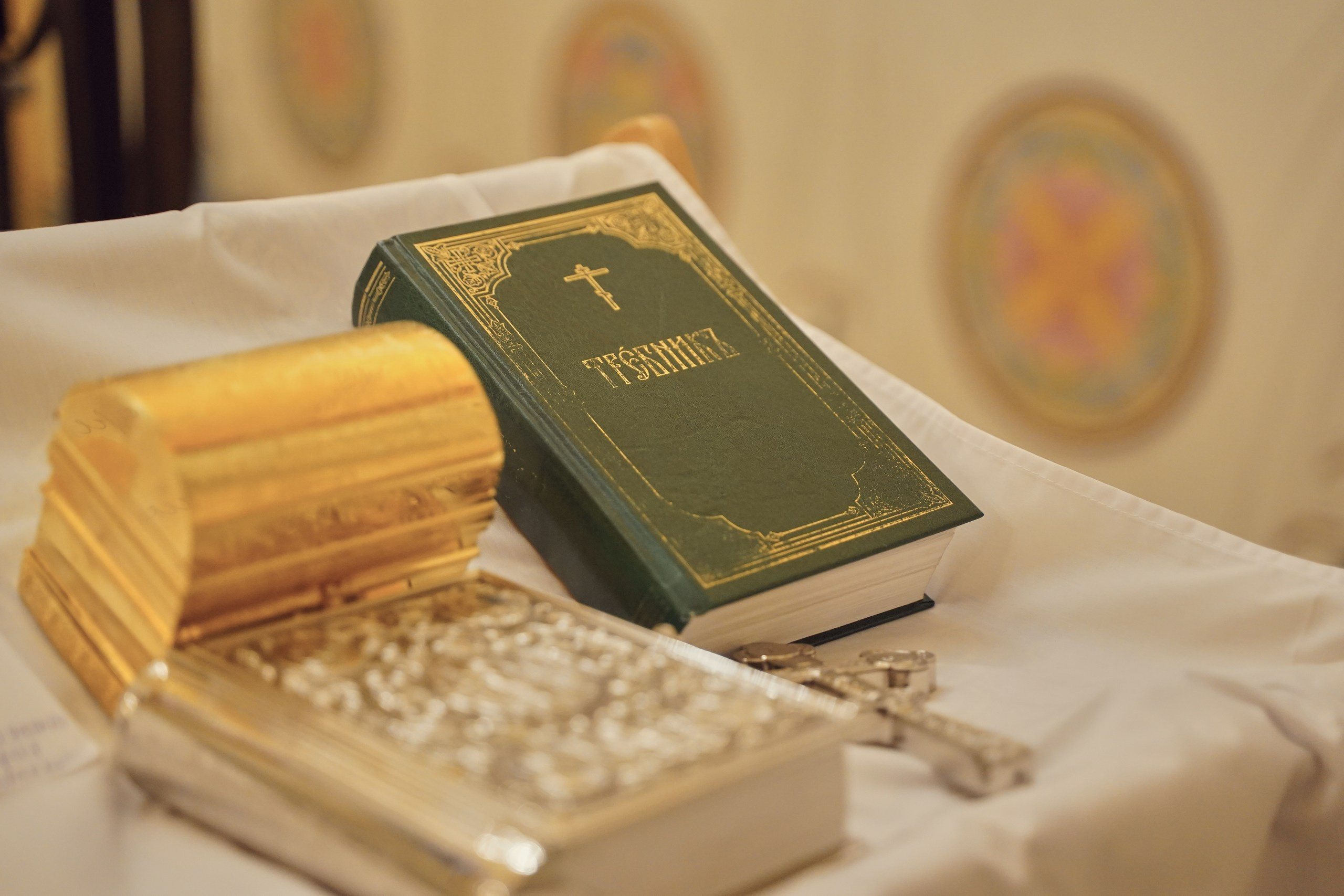 Храм Смоленской иконы Божией Матери. Фотосъемка крещения. Крестины. Портретный фотограф в Москве Елена Капралова