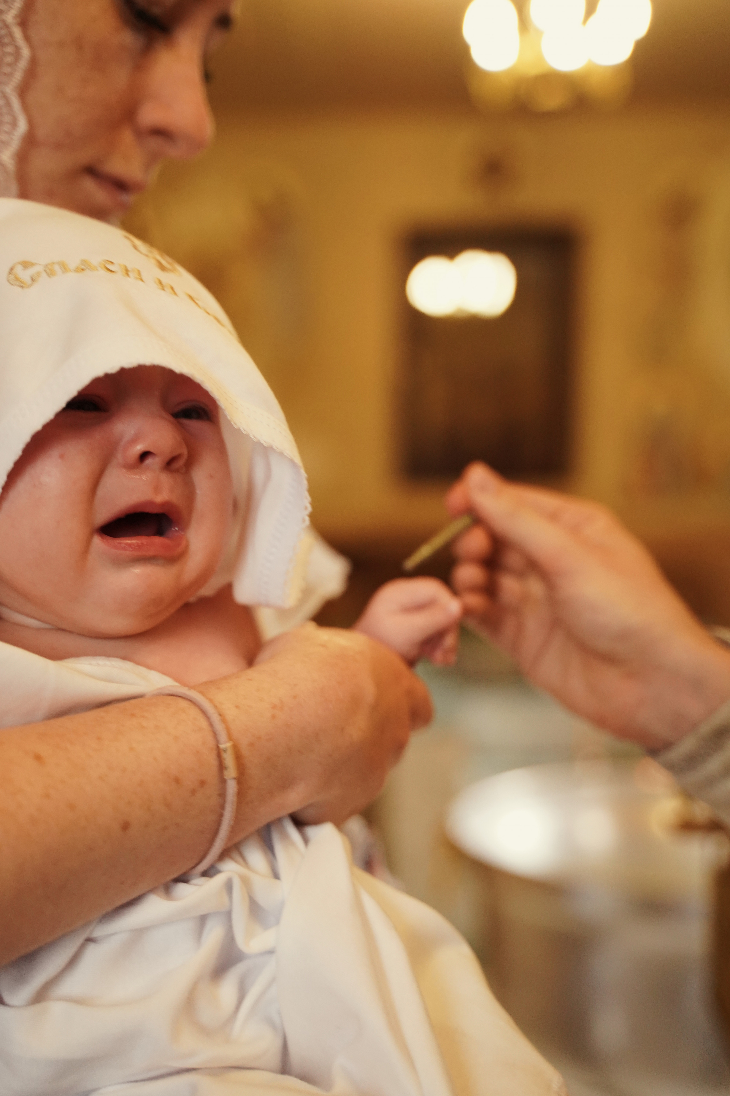 Храм Успения Пресвятой Богородицы в Гончарах.Крещение ребенка.Крестины. Портретный фотограф в Москве Елена Капралова