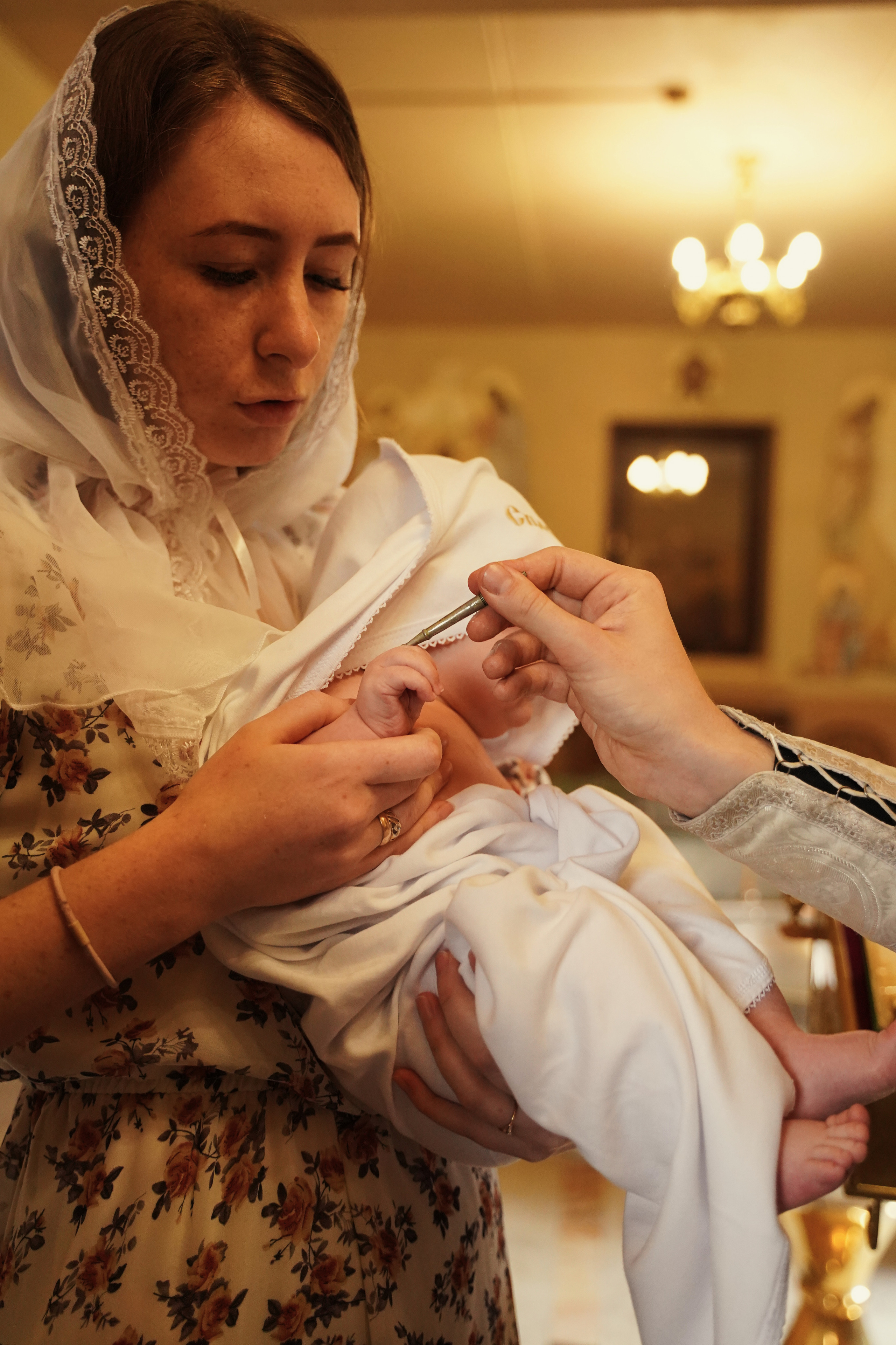 Храм Успения Пресвятой Богородицы в Гончарах.Крещение ребенка.Крестины. Портретный фотограф в Москве Елена Капралова