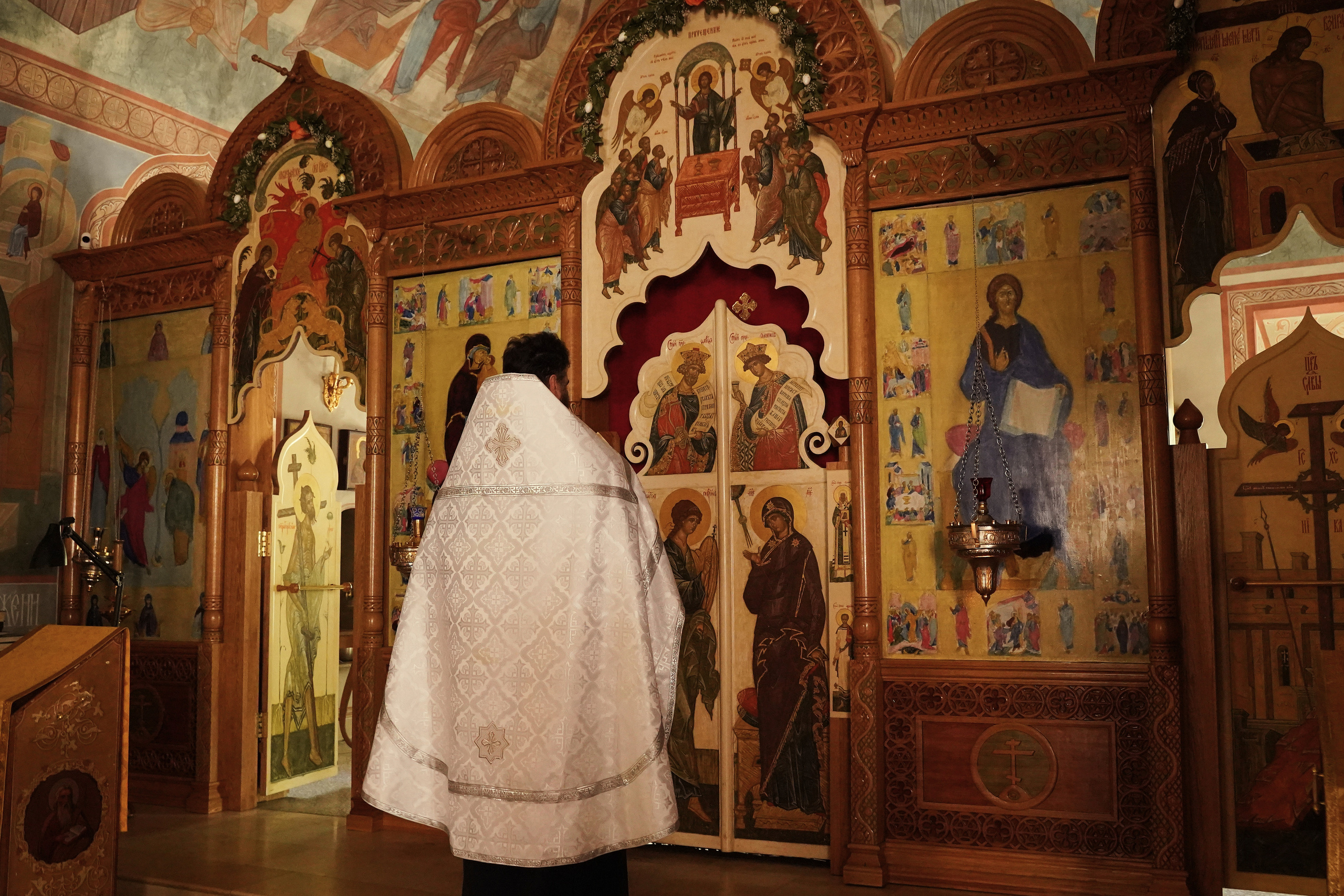 Церковь Покрова Пресвятой Богородицы в Покровском-Глебове-Стрешневе. Портретный фотограф в Москве Елена Капралова