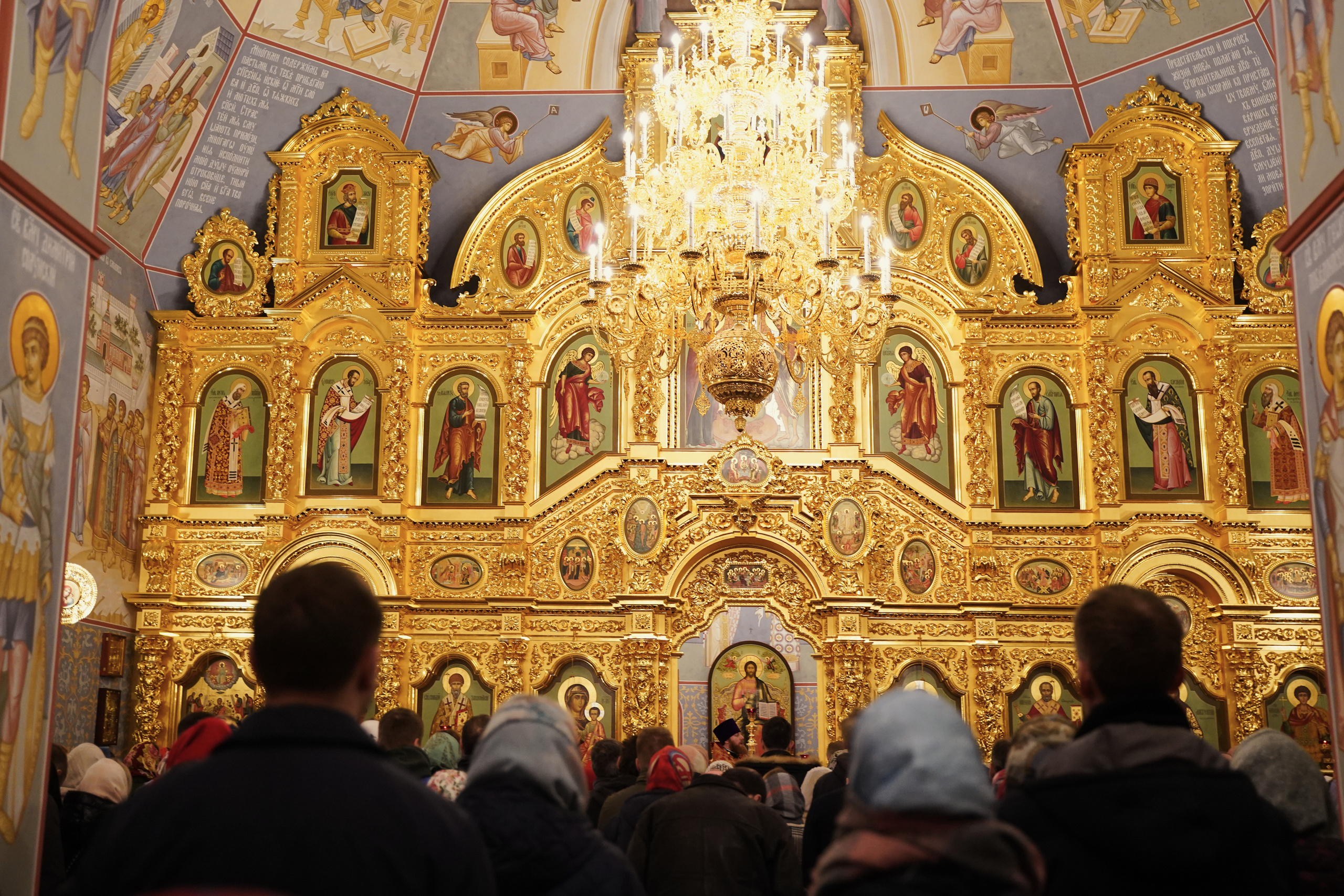 Храм Смоленской иконы Божией Матери. Пасхальное богослужение. Портретный фотограф в Москве Елена Капралова