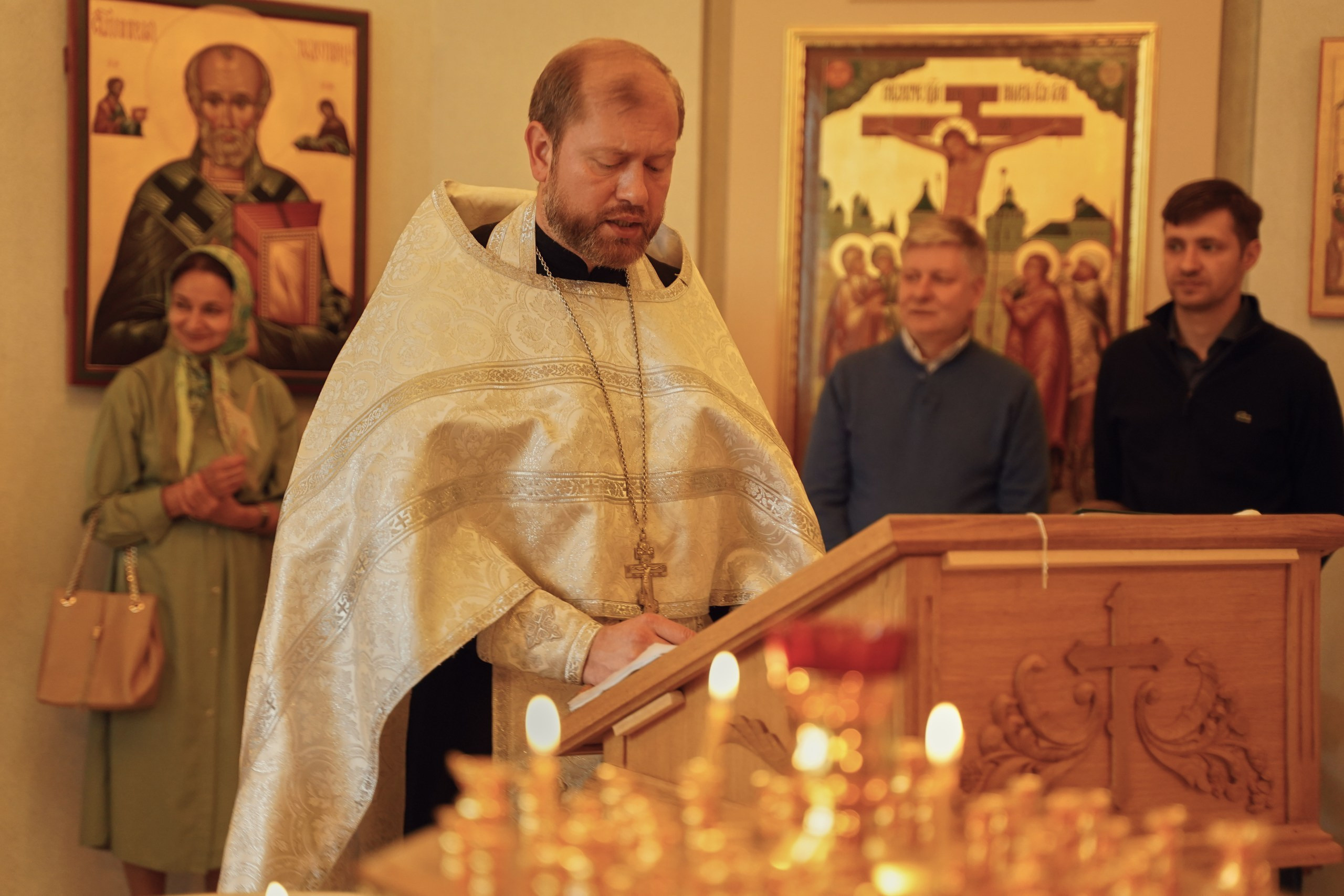 Храм Рождества Пресвятой Богородицы в Крылатском. Портретный фотограф в Москве Елена Капралова