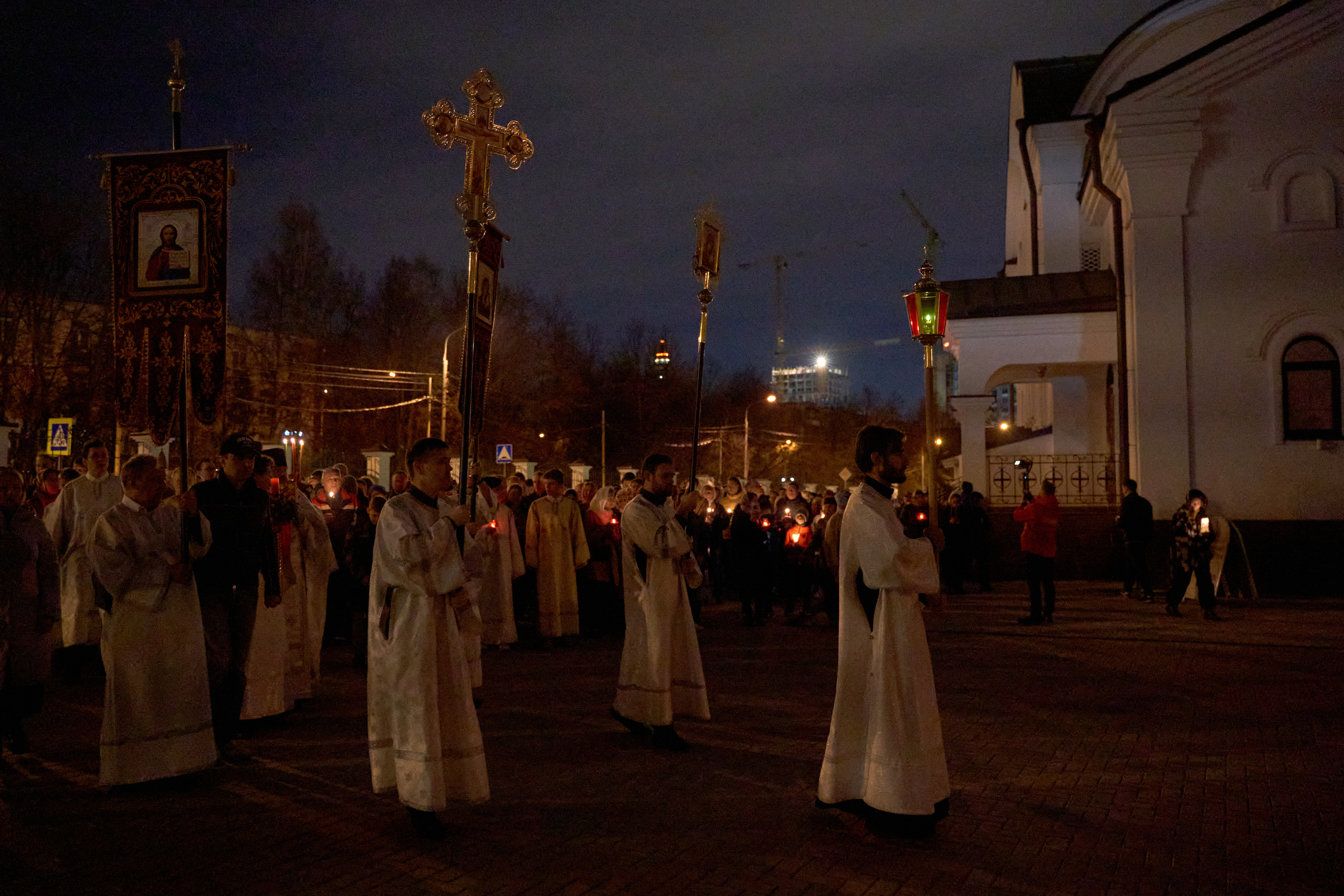 Храм Смоленской иконы Божией Матери. Пасхальное богослужение. Портретный фотограф в Москве Елена Капралова