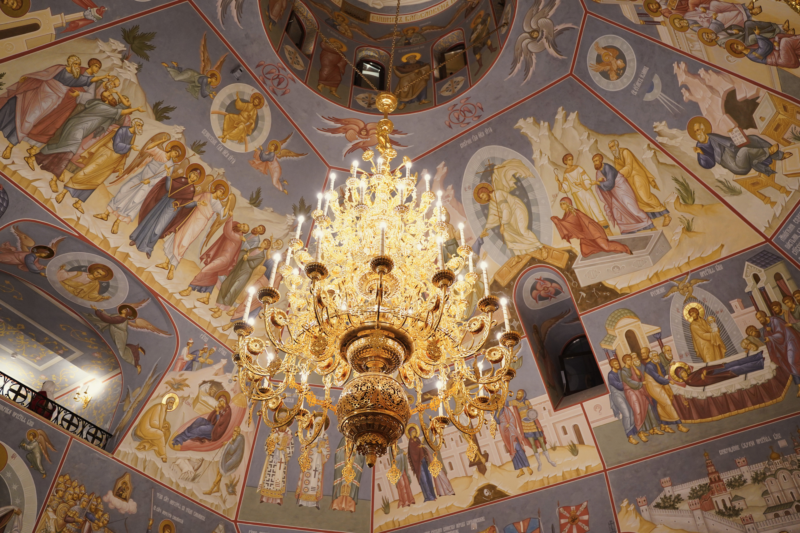 Храм Смоленской иконы Божией Матери. Пасхальное богослужение. Портретный фотограф в Москве Елена Капралова