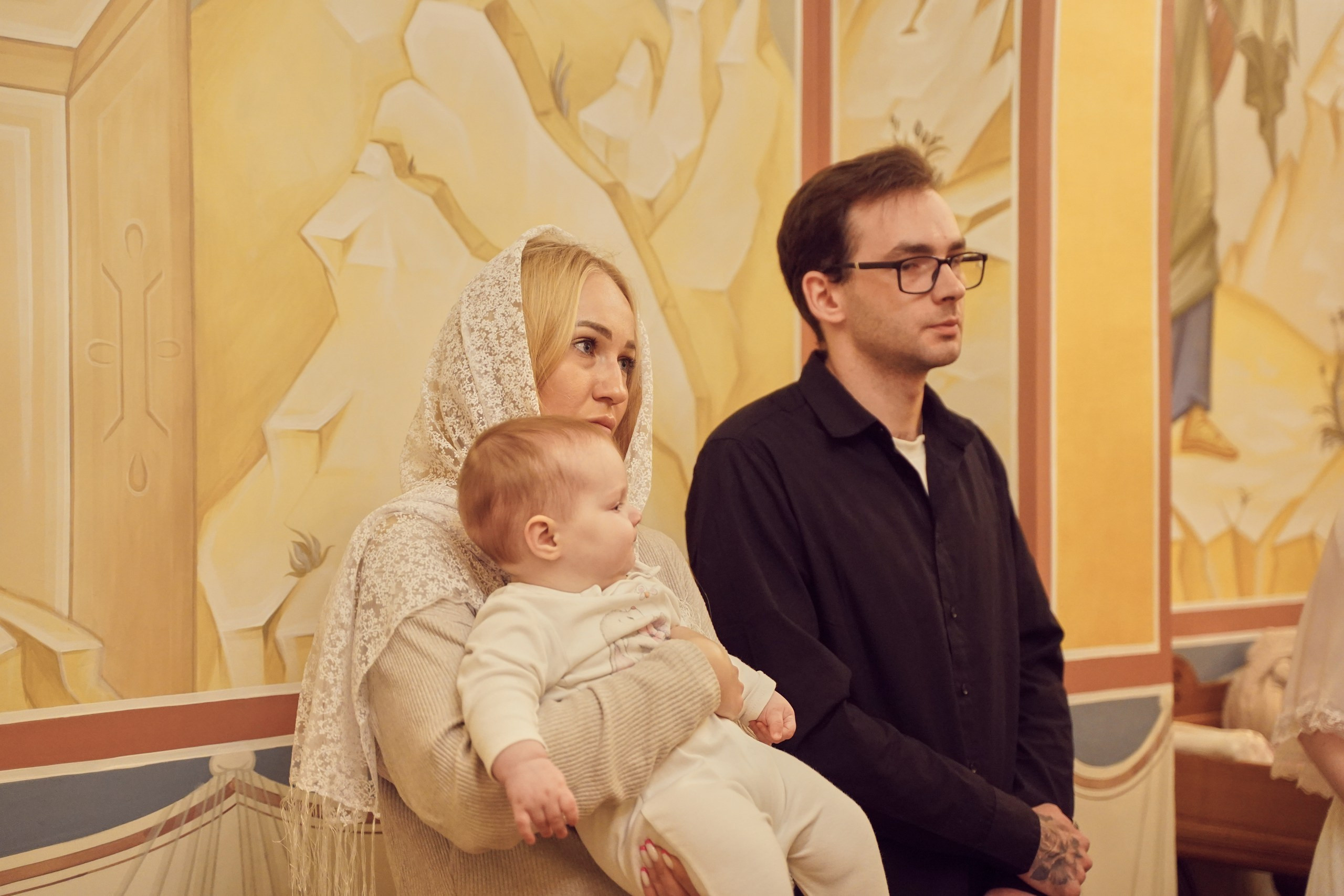 Храм Смоленской иконы Божией Матери. Фотосъемка крещения. Крестины. Портретный фотограф в Москве Елена Капралова