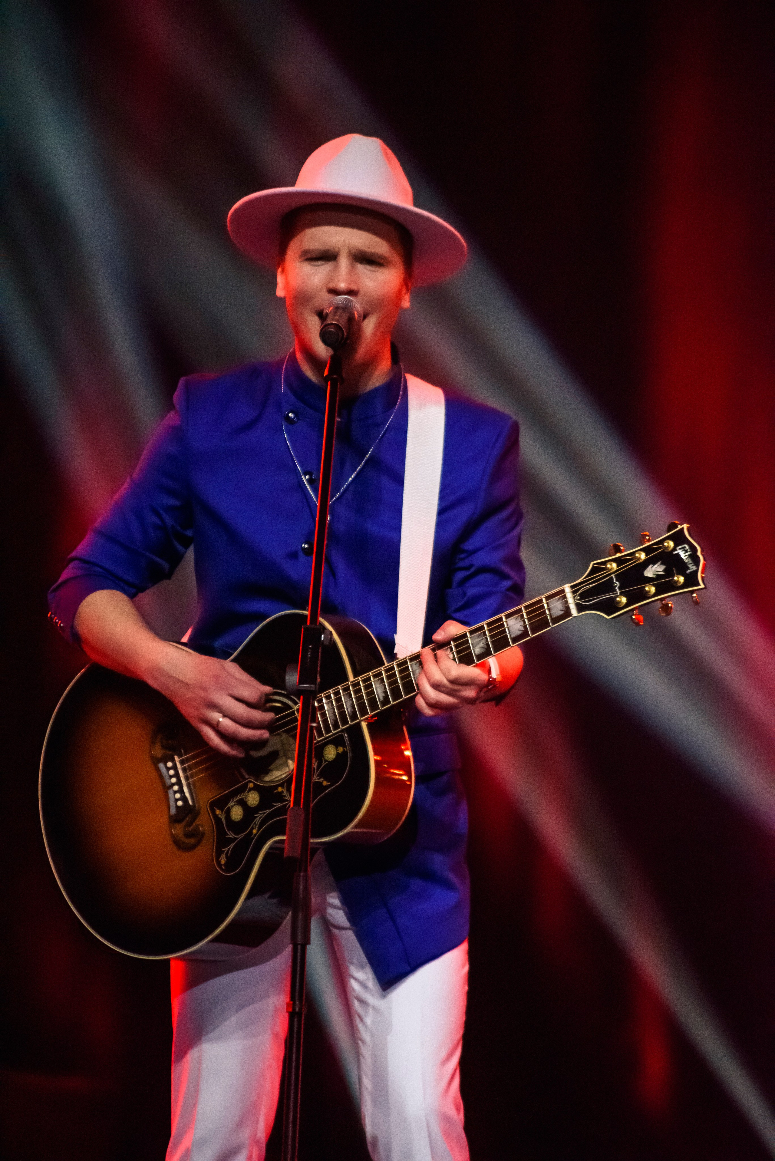 Лариса Рубальская «40 лет с песней по жизни» — Крокус Сити Холл. Бренд-фотограф для экспертов и блогеров в Москве Влада Горбовская