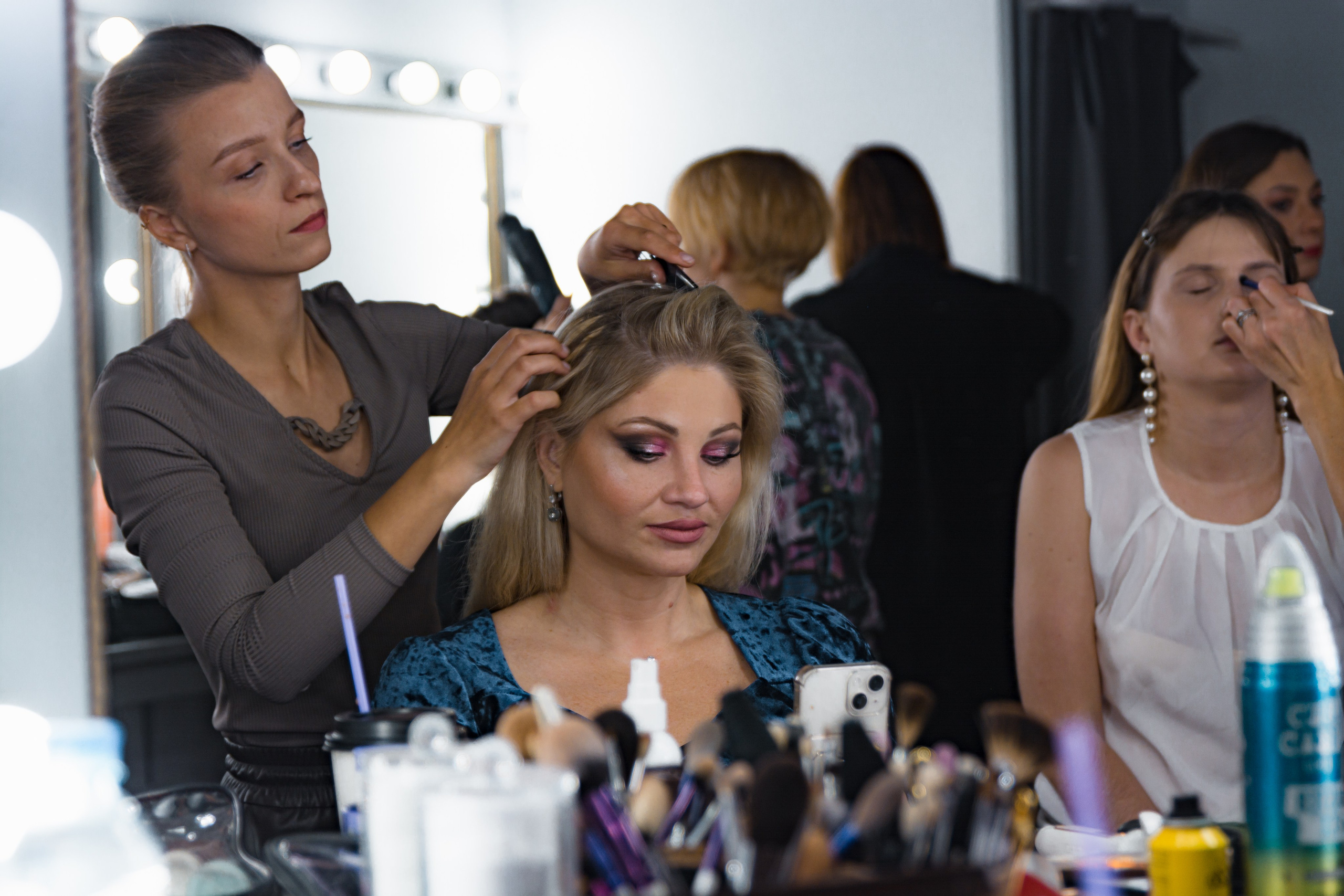 Фэшн-съёмка участниц Миссис Бизнес Гатчина 2023. Портретный фотограф в Санкт-Петербурге Дмитриева Наталия