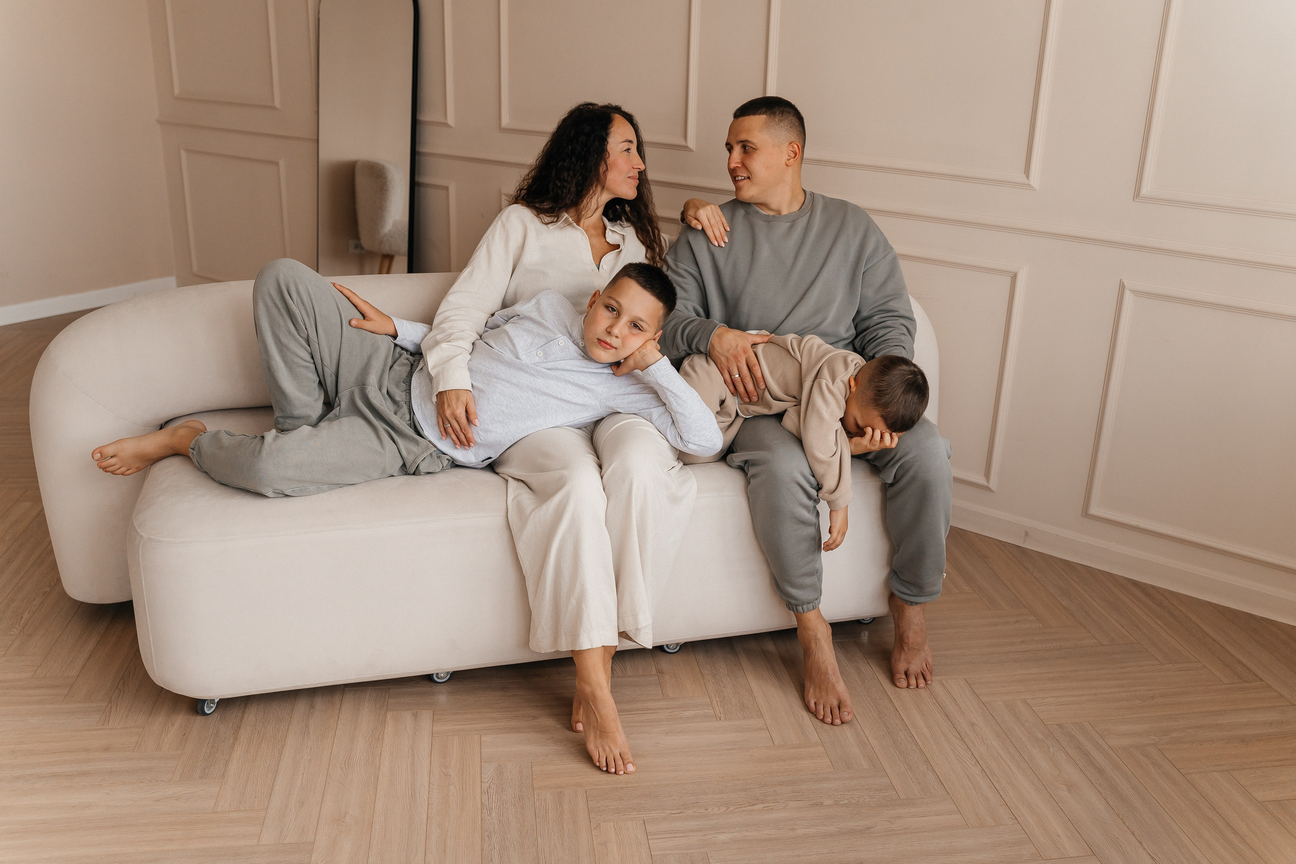 Илья, Вера, Сёма и Дима. Волик Мария