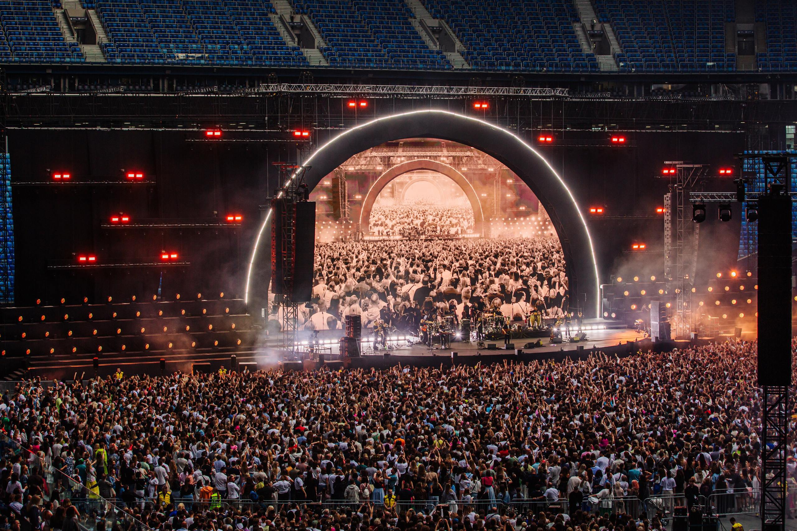 ЛЕОНИД АГУТИН / САНКТ-ПЕТЕРБУРГ / 2024. OOPS