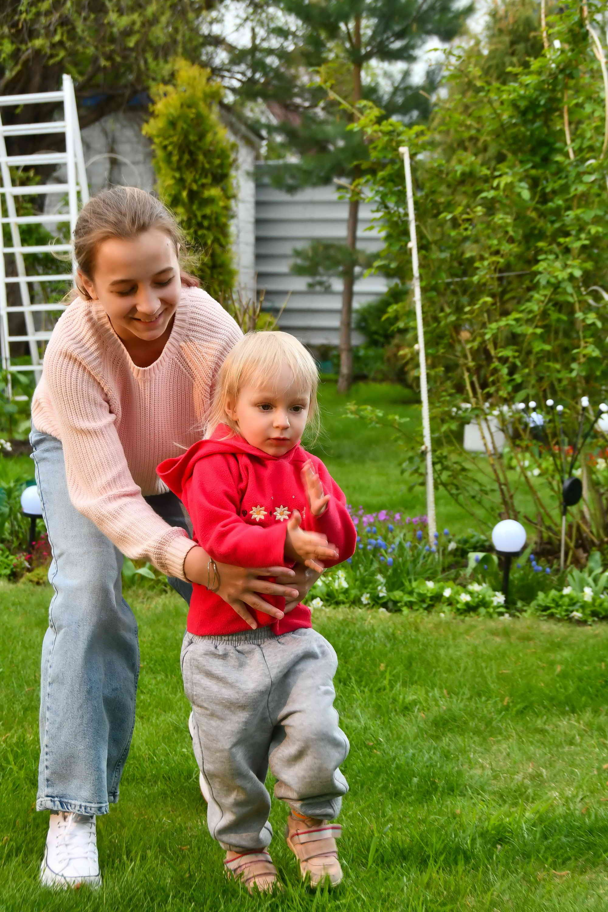 Выписка из роддома. Гуляния. Репортажный и детский фотограф в Новосибирске