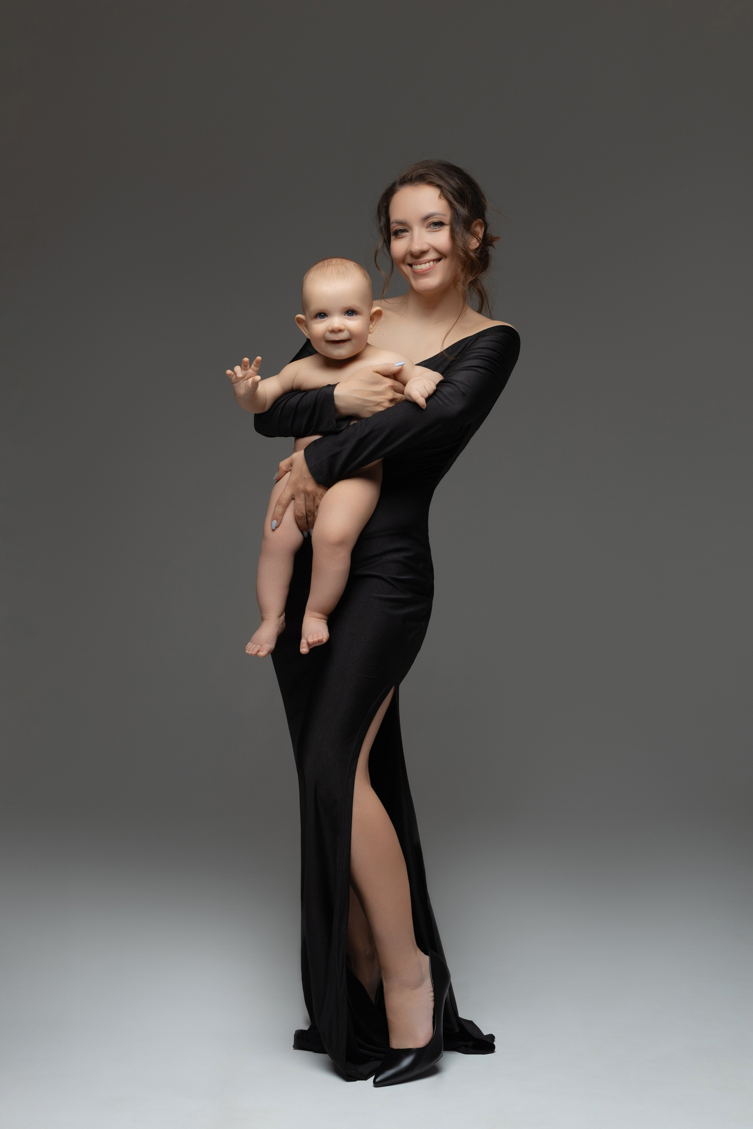 Мама и малыш. Фотограф новорожденных Модяева Ирина