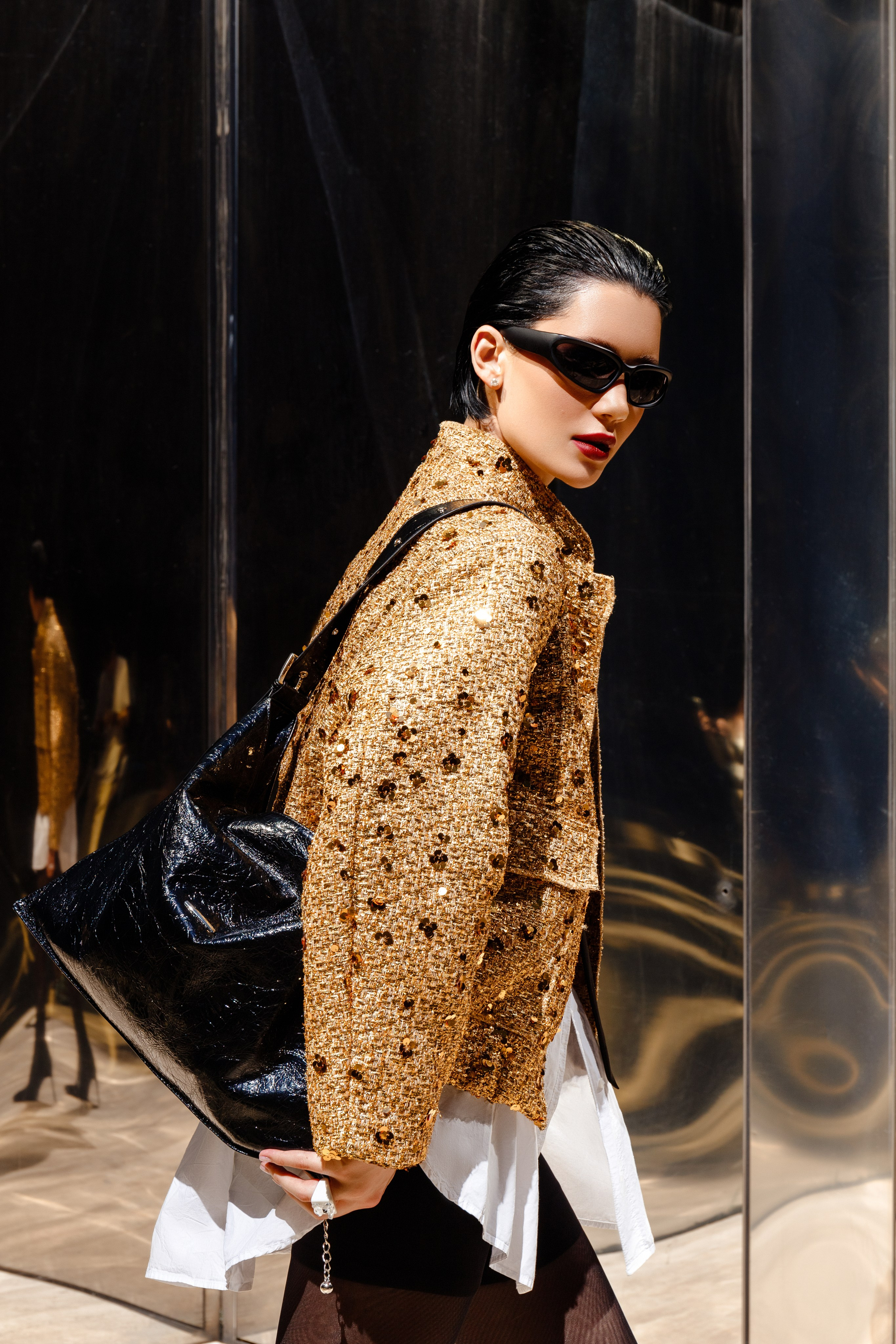 Летняя fashion-съёмка в Петербурге в стиле Balenciaga