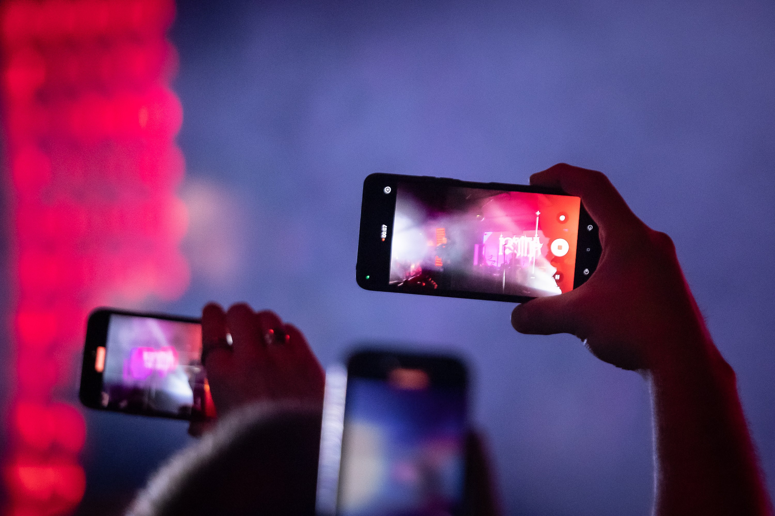 Концерт альтернатив метал группы iOSTRA в «Music bar Мумий Тролль» Москва. Фотограф Владимир Охрименко