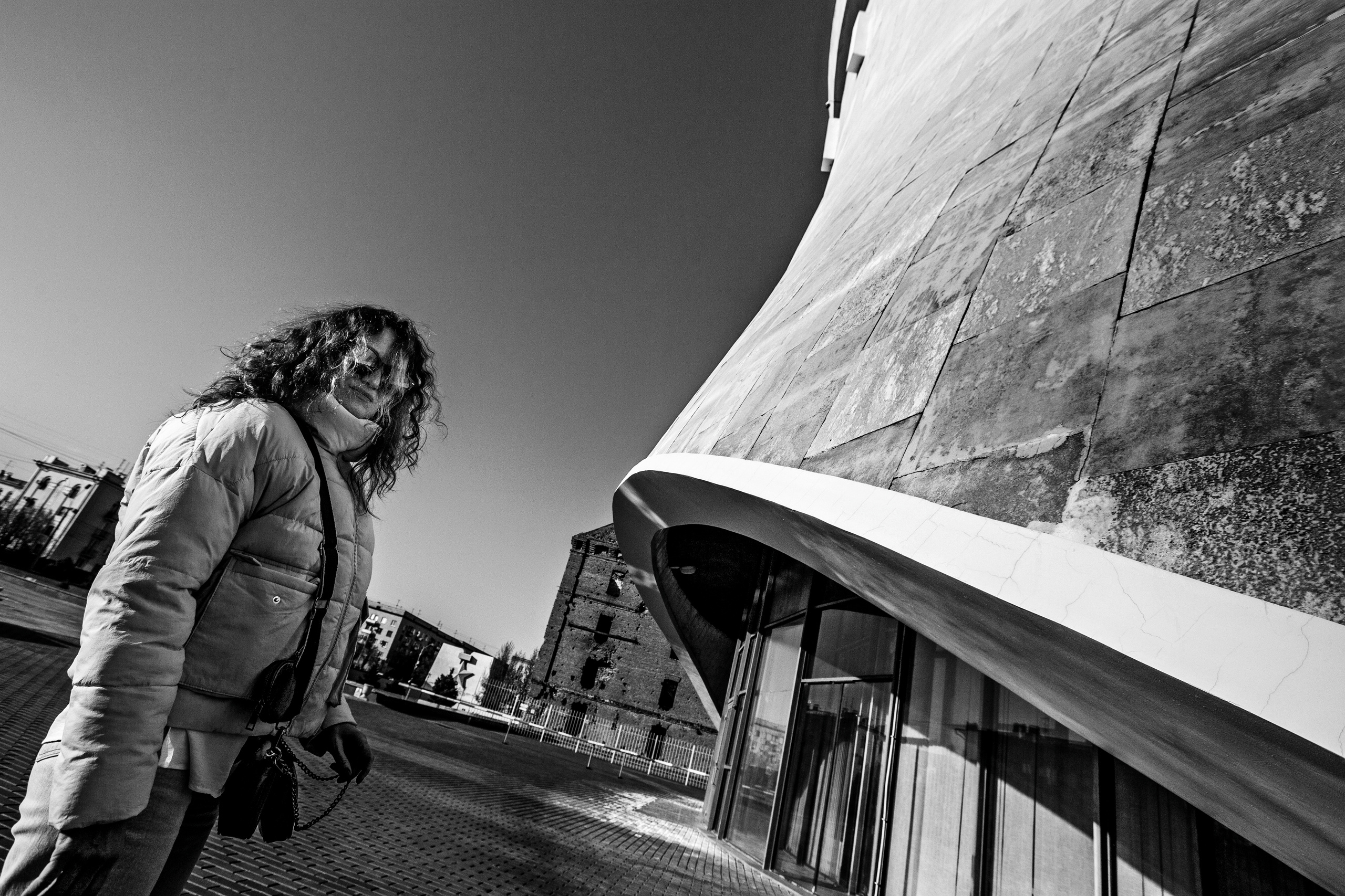 Ярослава. Спасибо за проявленный интерес к моему творчеству! Меня зовут Россохат