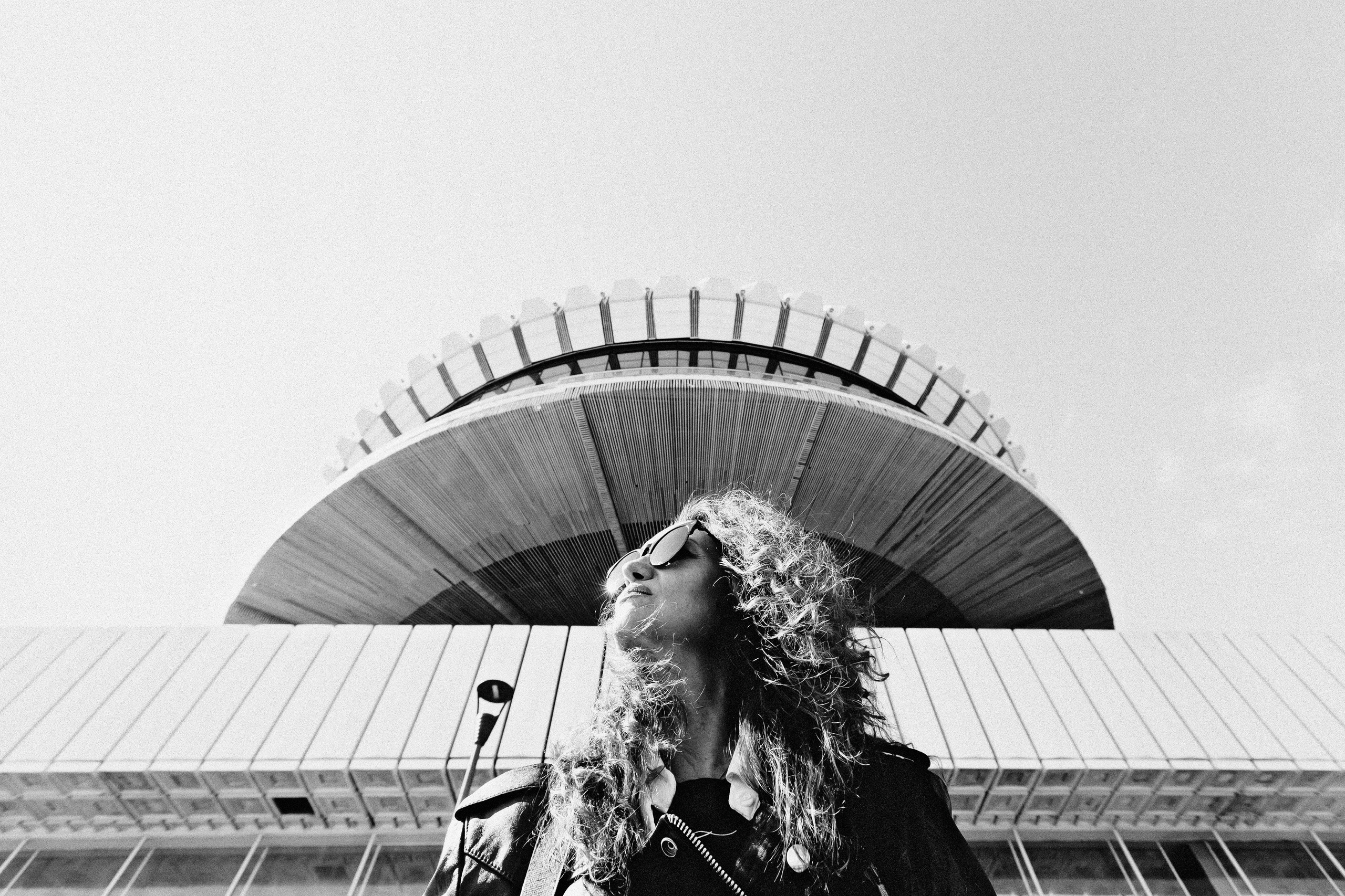 Ярослава. Спасибо за проявленный интерес к моему творчеству! Меня зовут Россохат