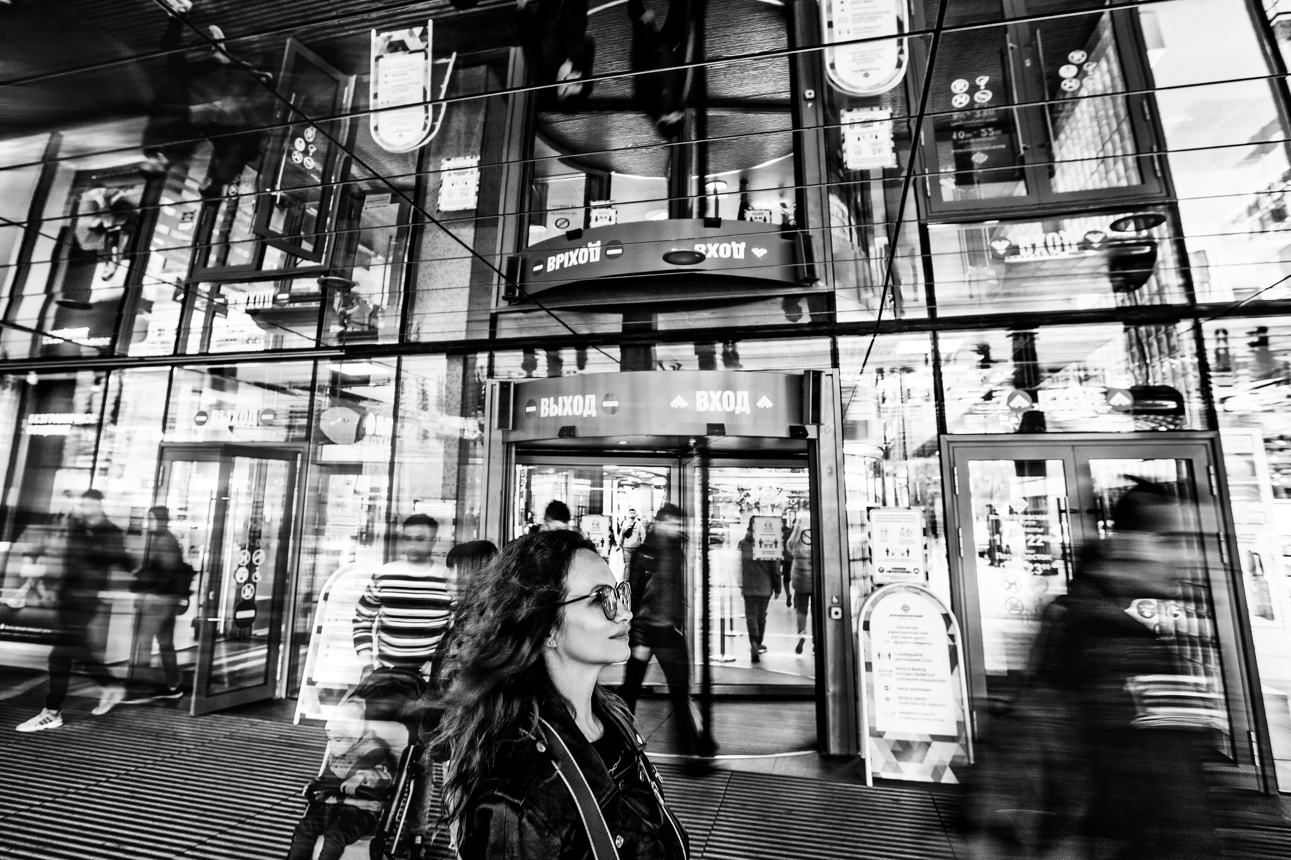 Ярослава. Спасибо за проявленный интерес к моему творчеству! Меня зовут Россохат