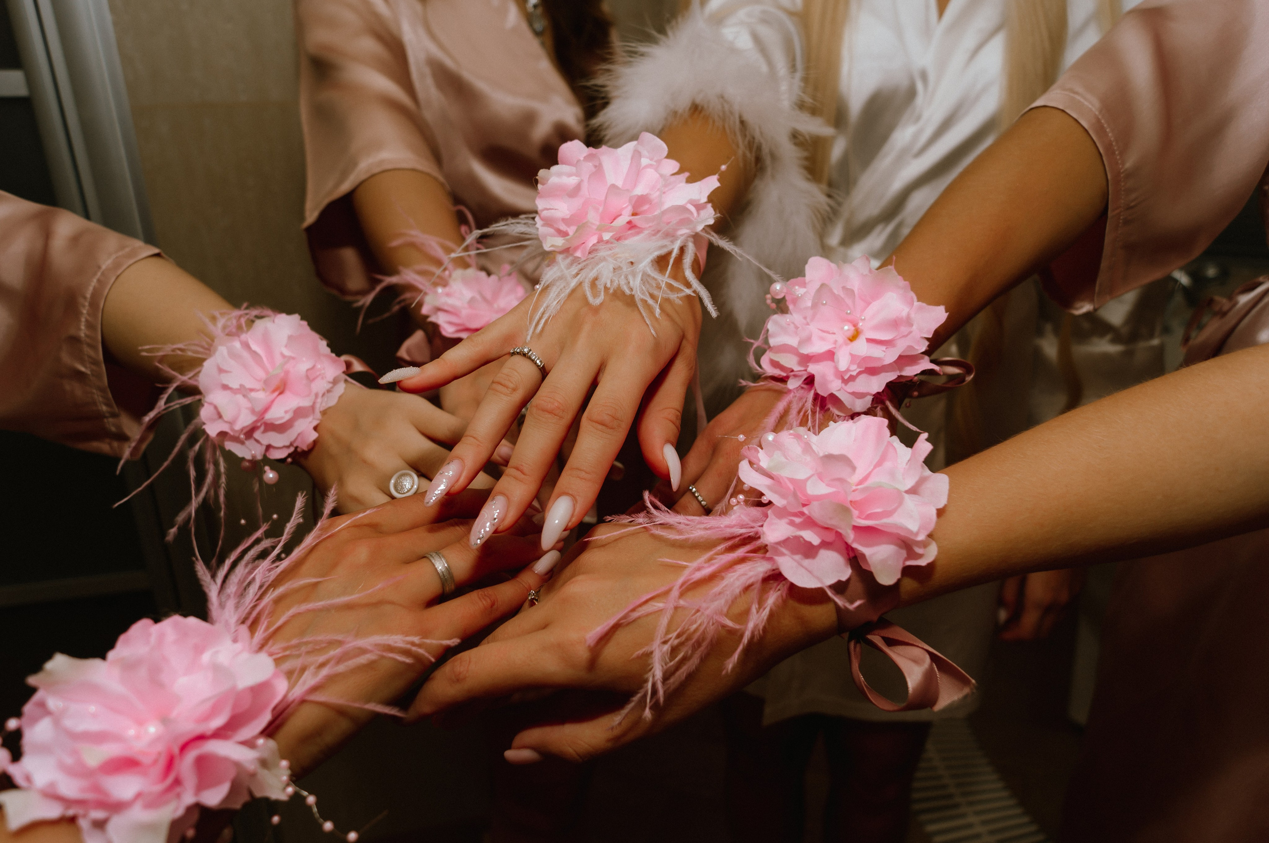 Фотосессия девичника в гостинице сахалин. Фотограф сахалин