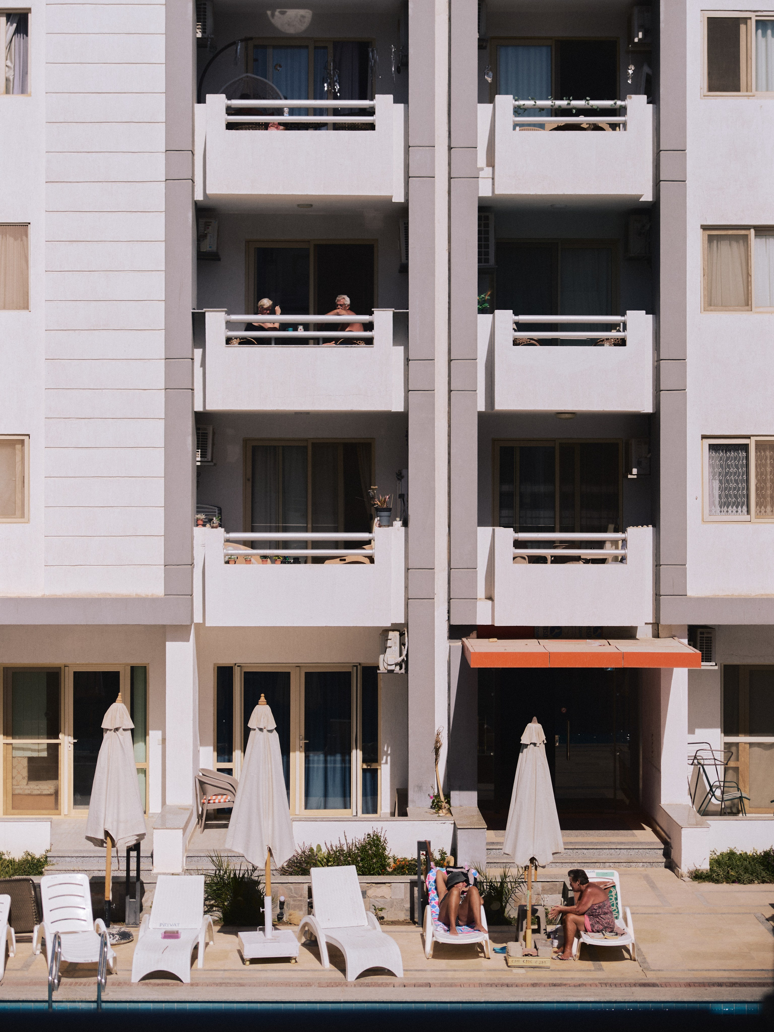 Проверяя камеру. Jorgis — фотограф в Хургаде / обучение фотографии