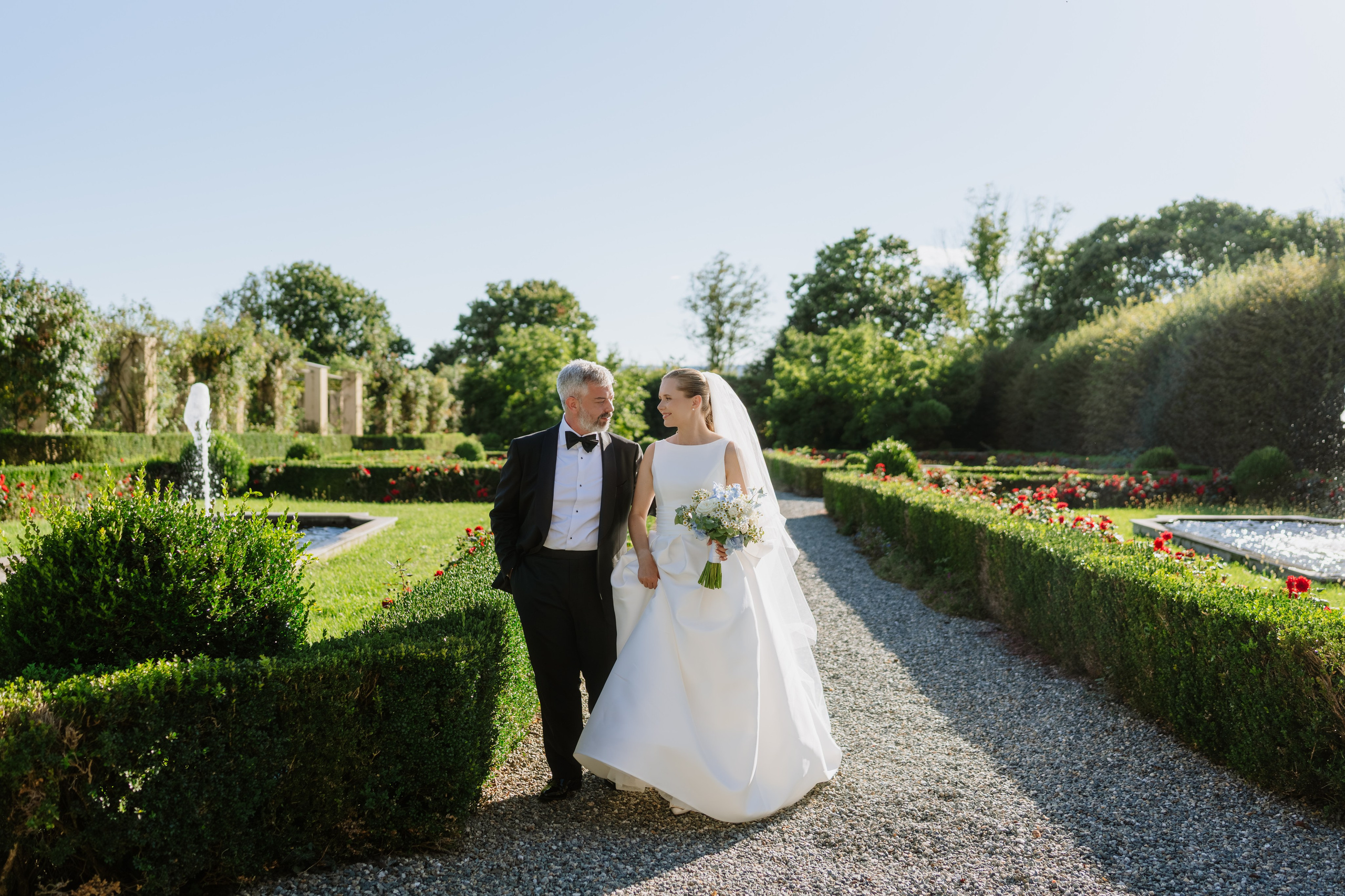 Vera & Lorenzo | Biella, Italy. Professional Wedding Photographer Geneva & Romande Switzerland | Tanya Creator