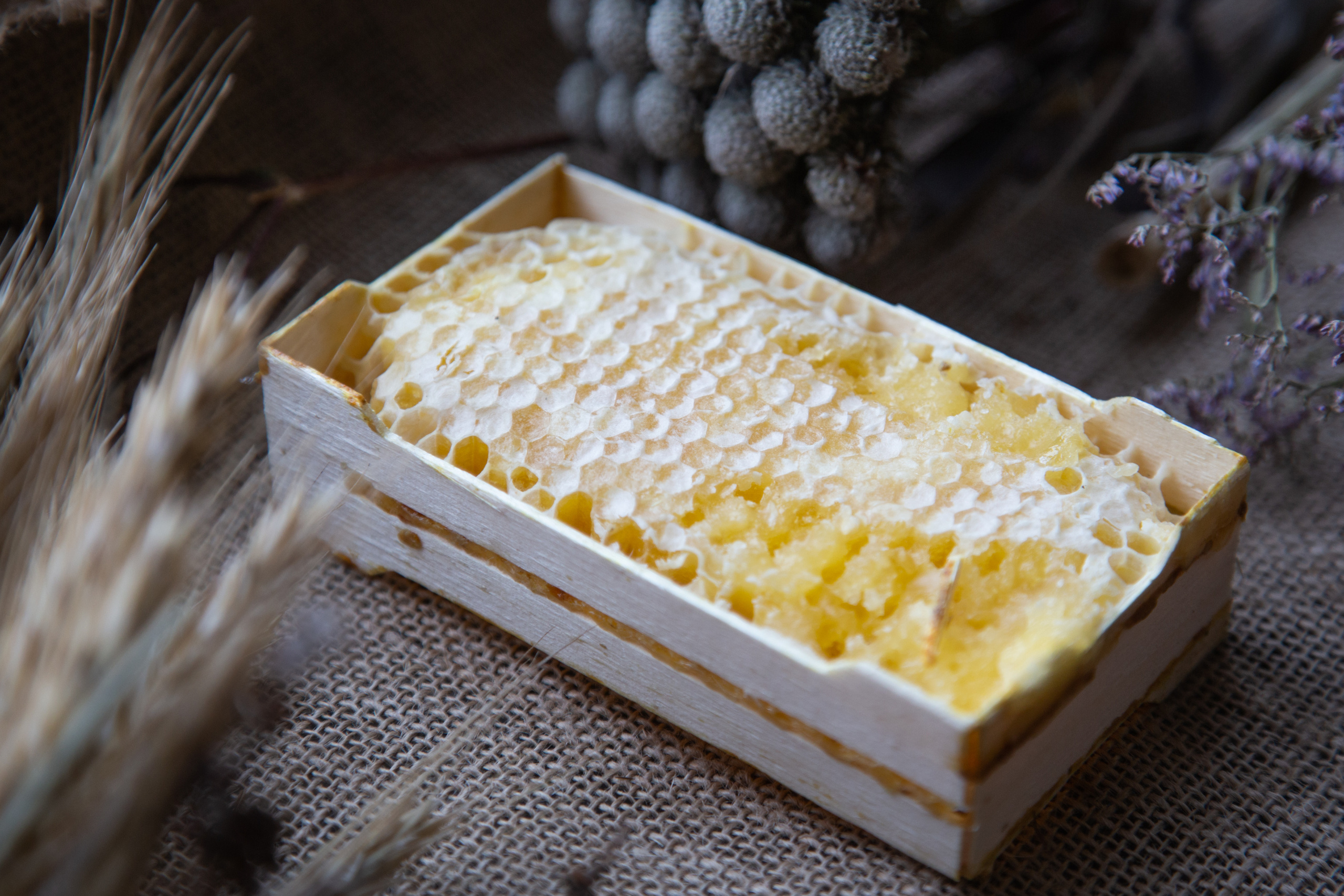 Предметная съемка для магазина мёда и иван-чая «Во Благо». Фотограф Юля Постнова