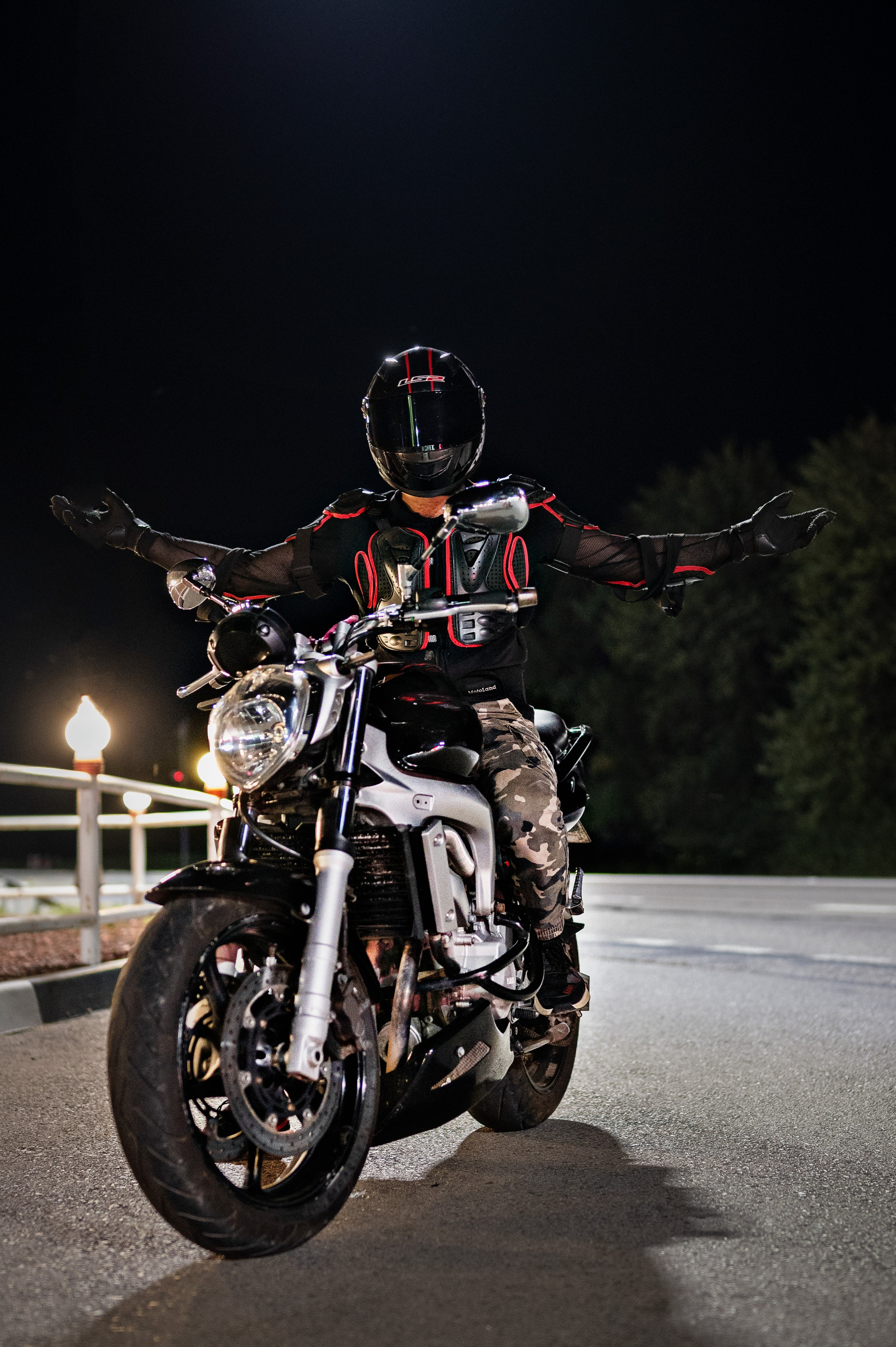 Мото. Vadim Nevenglovskii Фотограф в разных жанрах