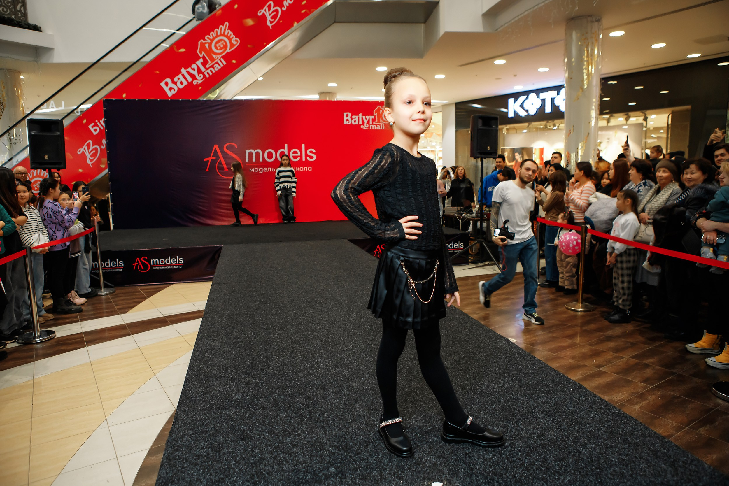 Fashion Show модельной школы AS Models. Кипятком Павлодар