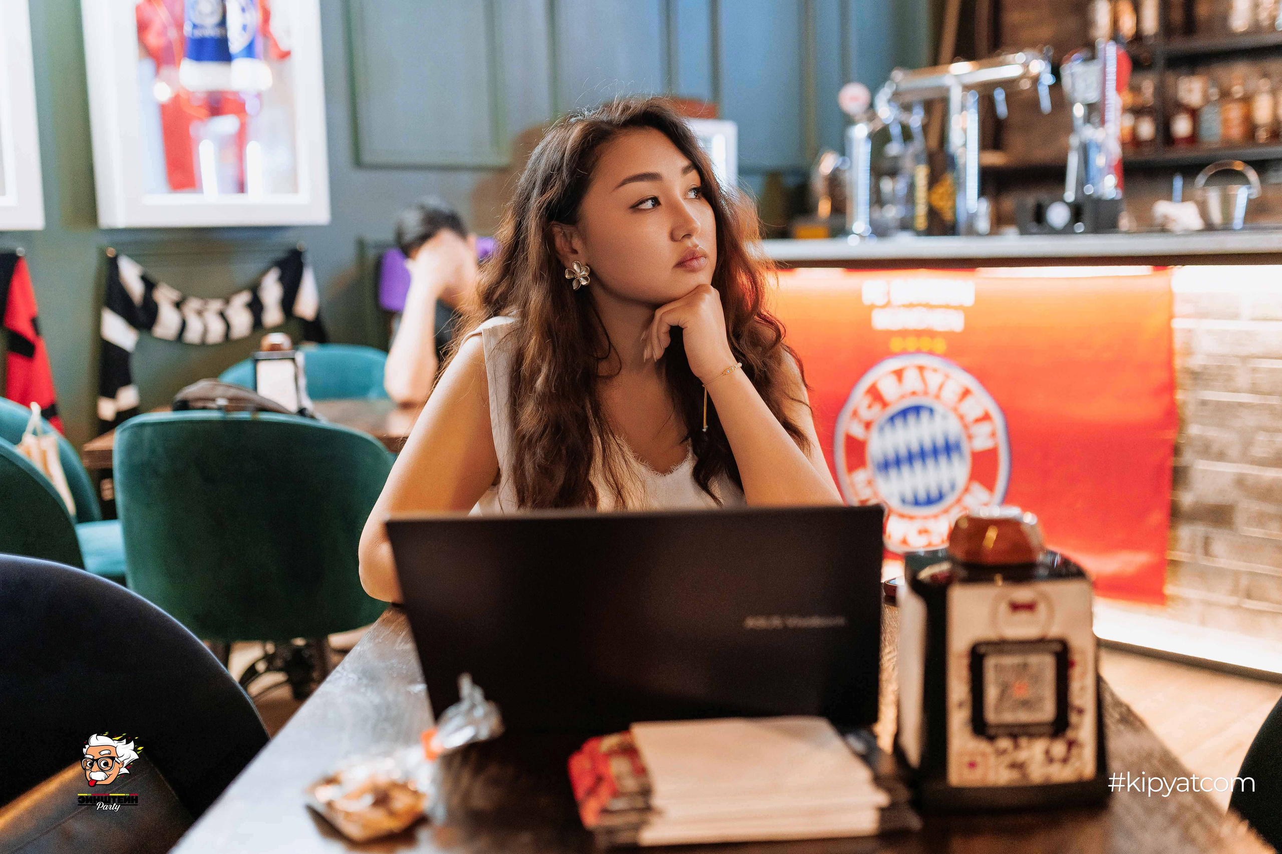 Эйнштейн Party