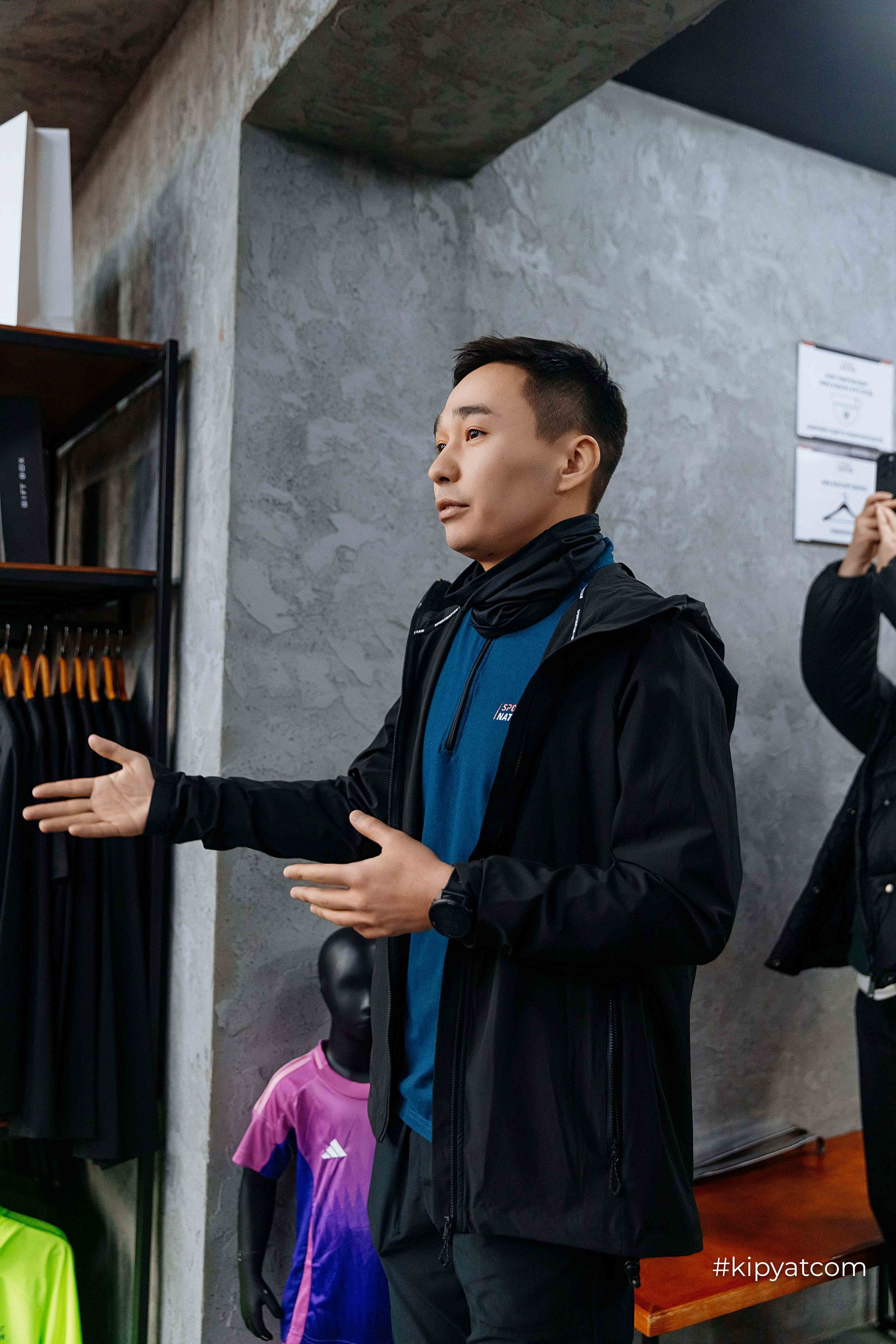 RUNHARD BY SPORTNATION