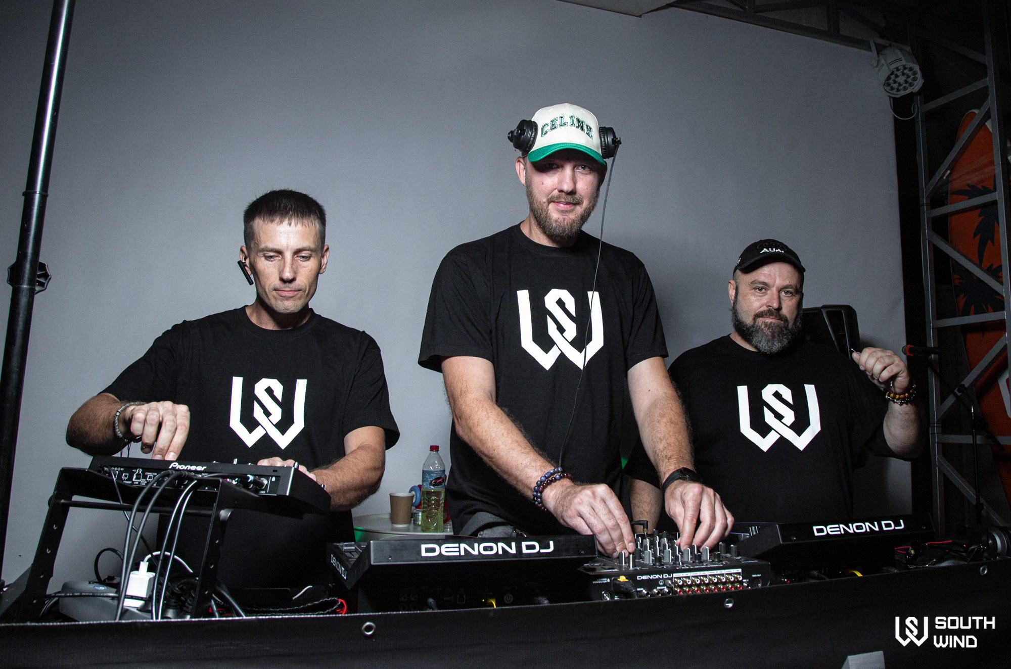 14 09 Вечеринка South Wind в Стереодаче. Репортажный, промышленный и маркетплейс-фотограф Дмитрий Чернат