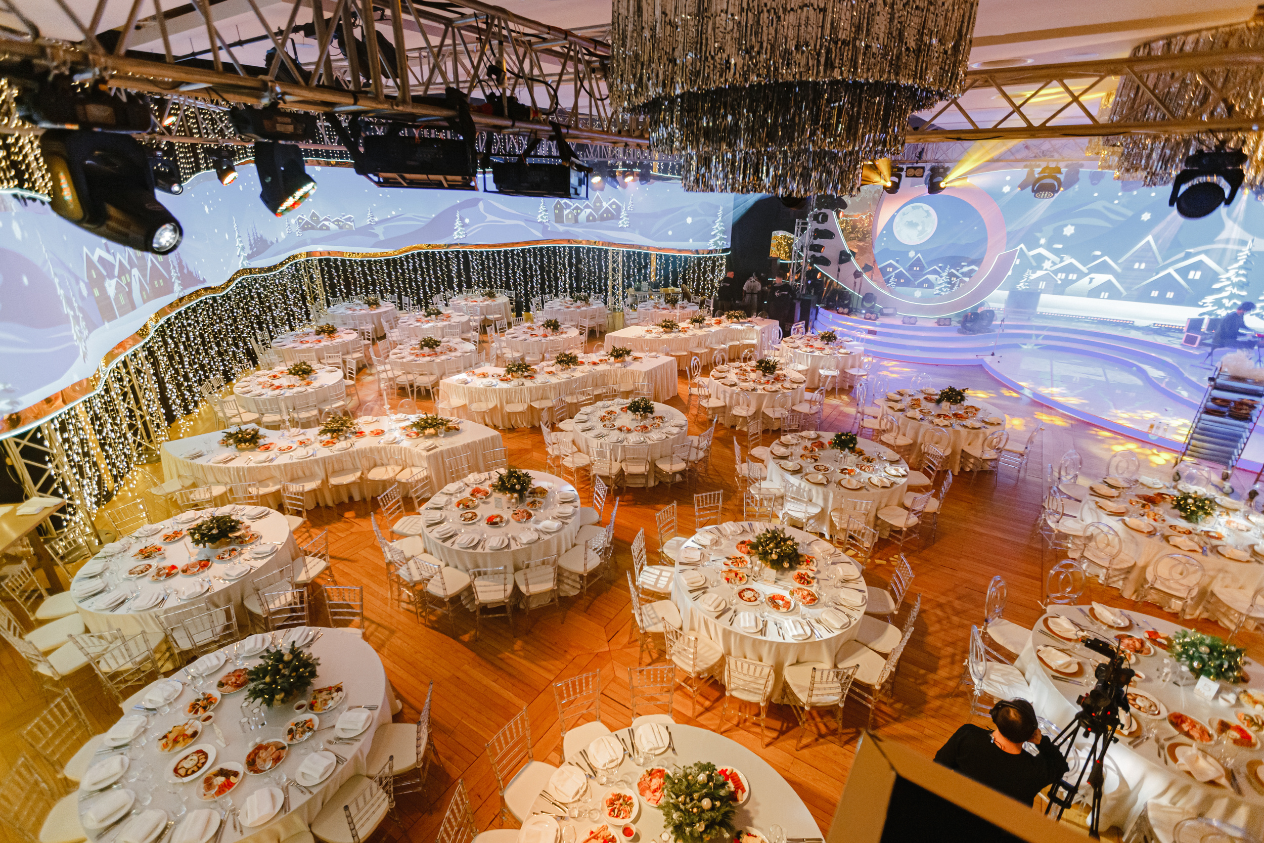 Профессиональный фотограф на корпоратив РМК в Москве. Свадебный фотограф в Москве | Антон Матвеев