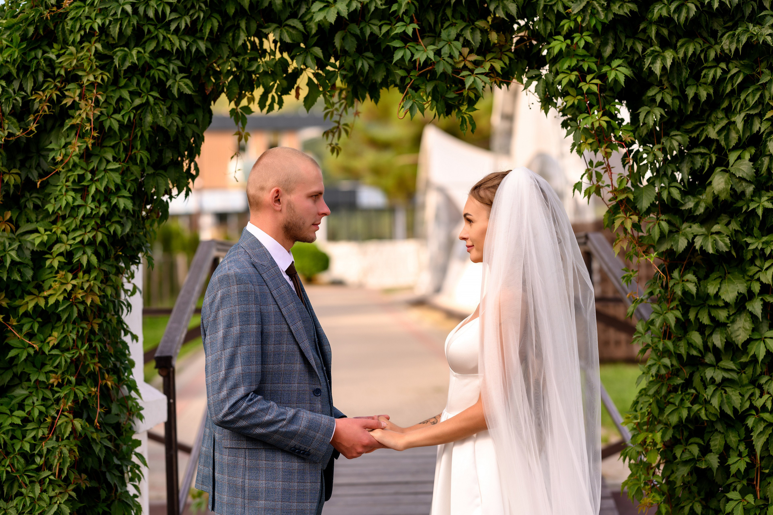 Свадебная фотосесия в Абрау-Дюрсо. Свадебный и семейный фотограф в Краснодаре Владимир Курашев