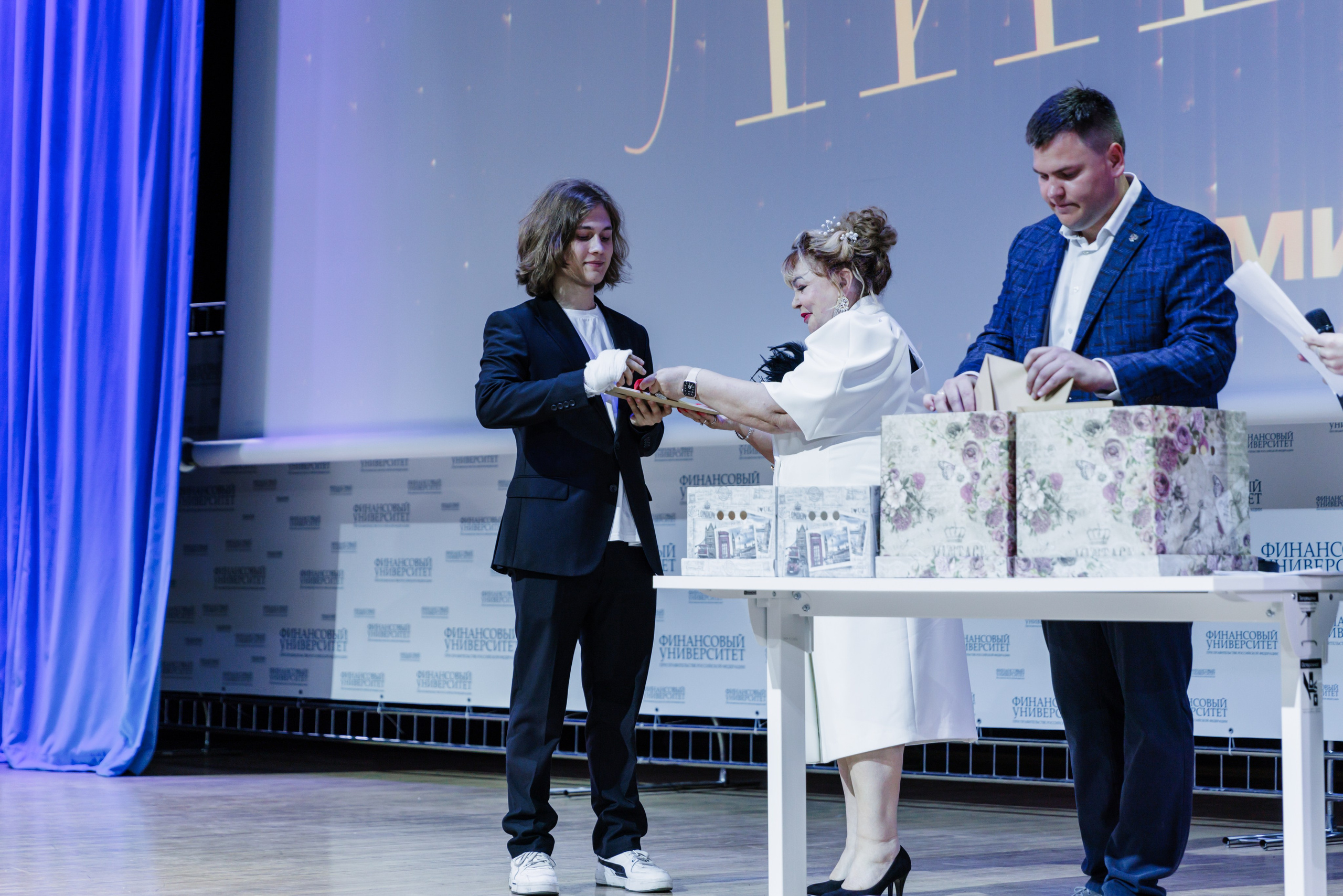 Финансовый университет. Фотограф Москва Шептаев Артём