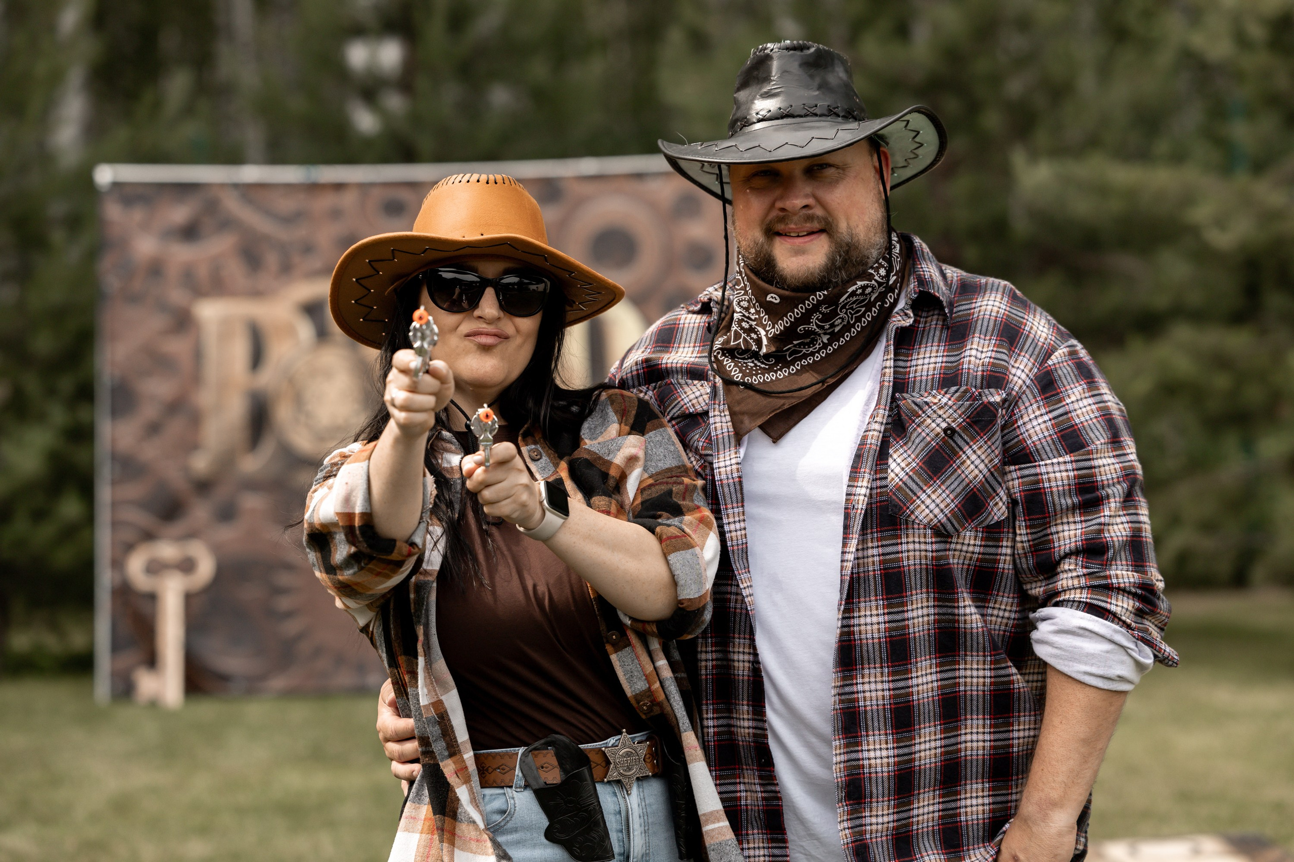 Съёмка дня рождения на диком западе. Фотограф свадебный, репортажный, индивидуальный, фото для маркетплейсов, брендов, автосалонов