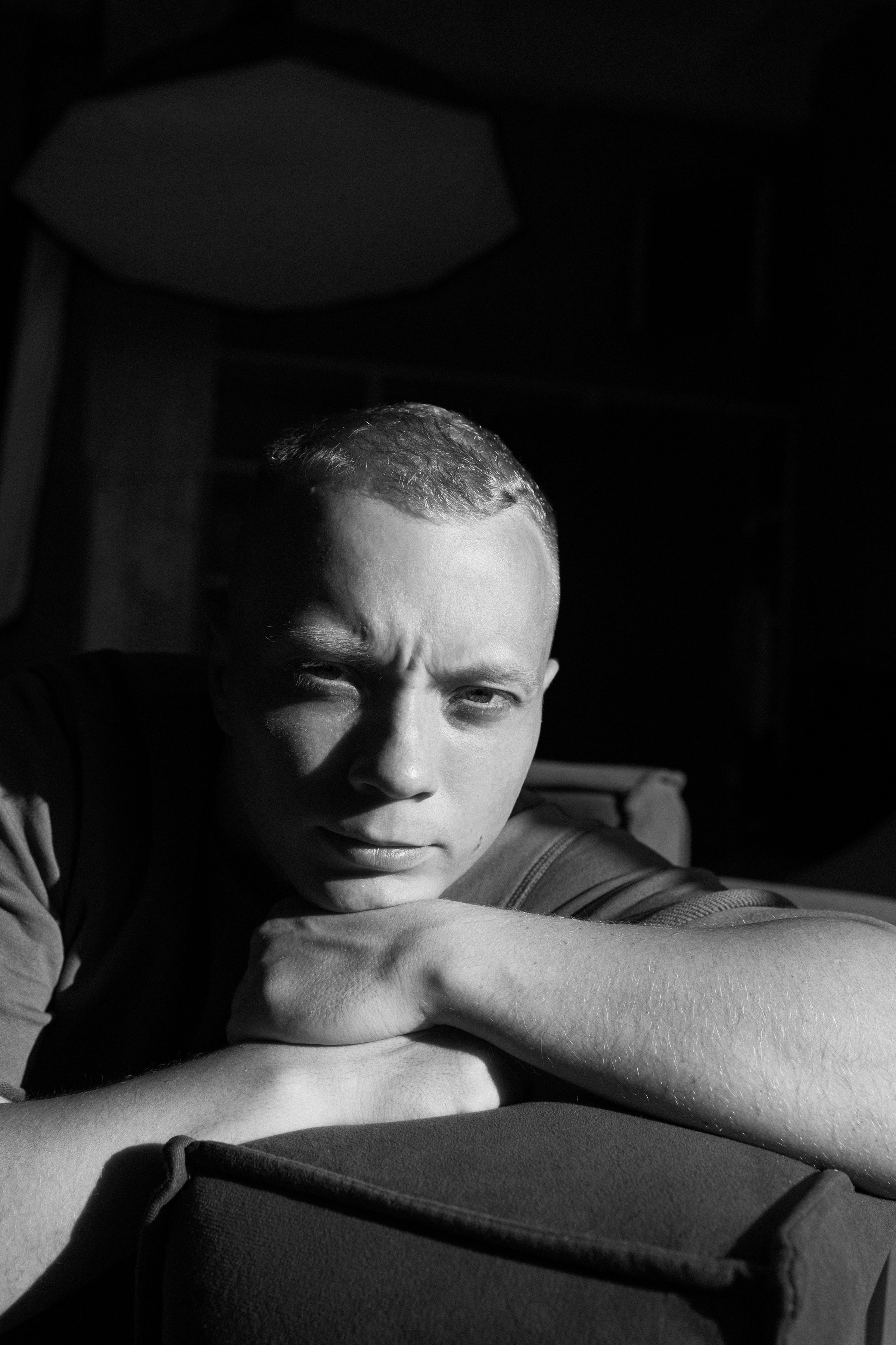 Роман. Портретный фотограф СПб, женский фотограф, минимализм и эстетика