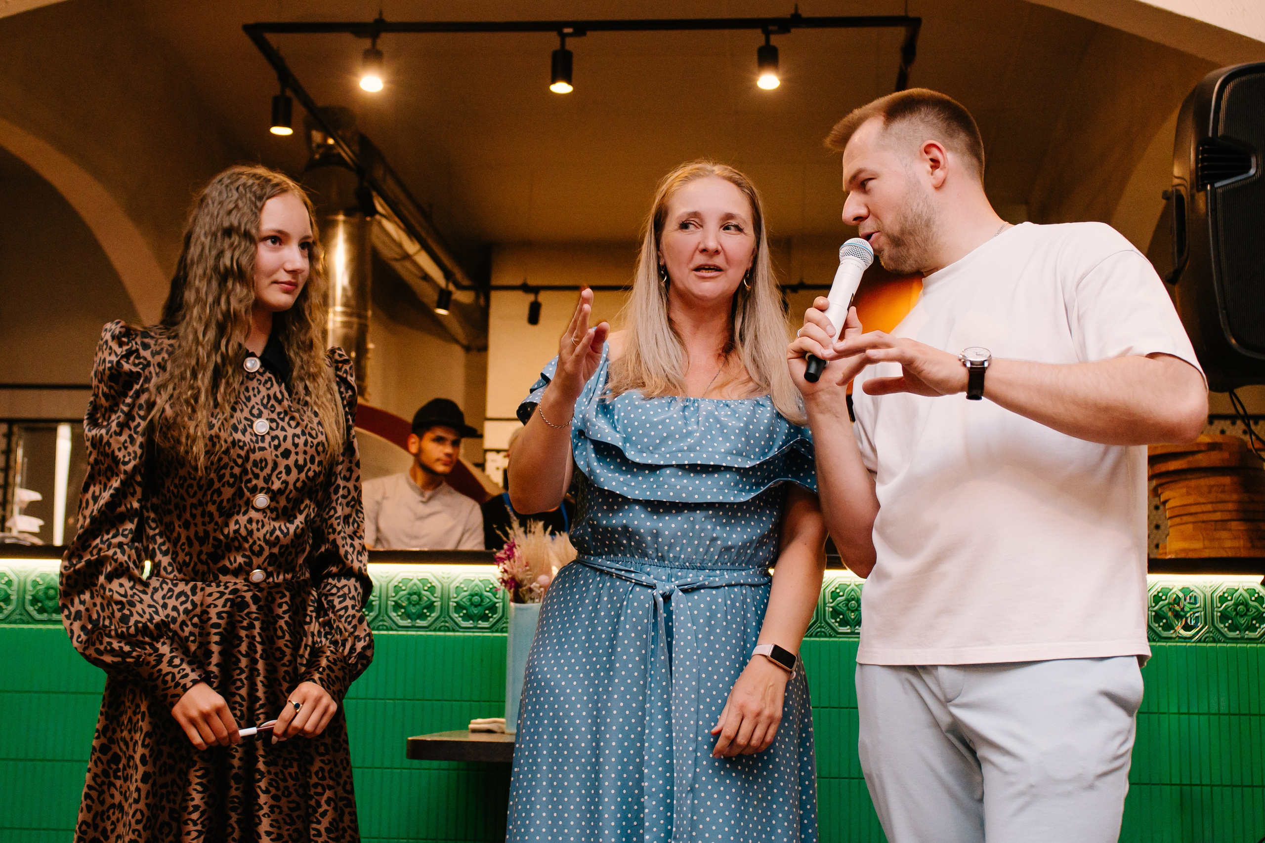 1 год ресторану Аджикинежаль. Фотограф в Челябинске Любовь Денисенко