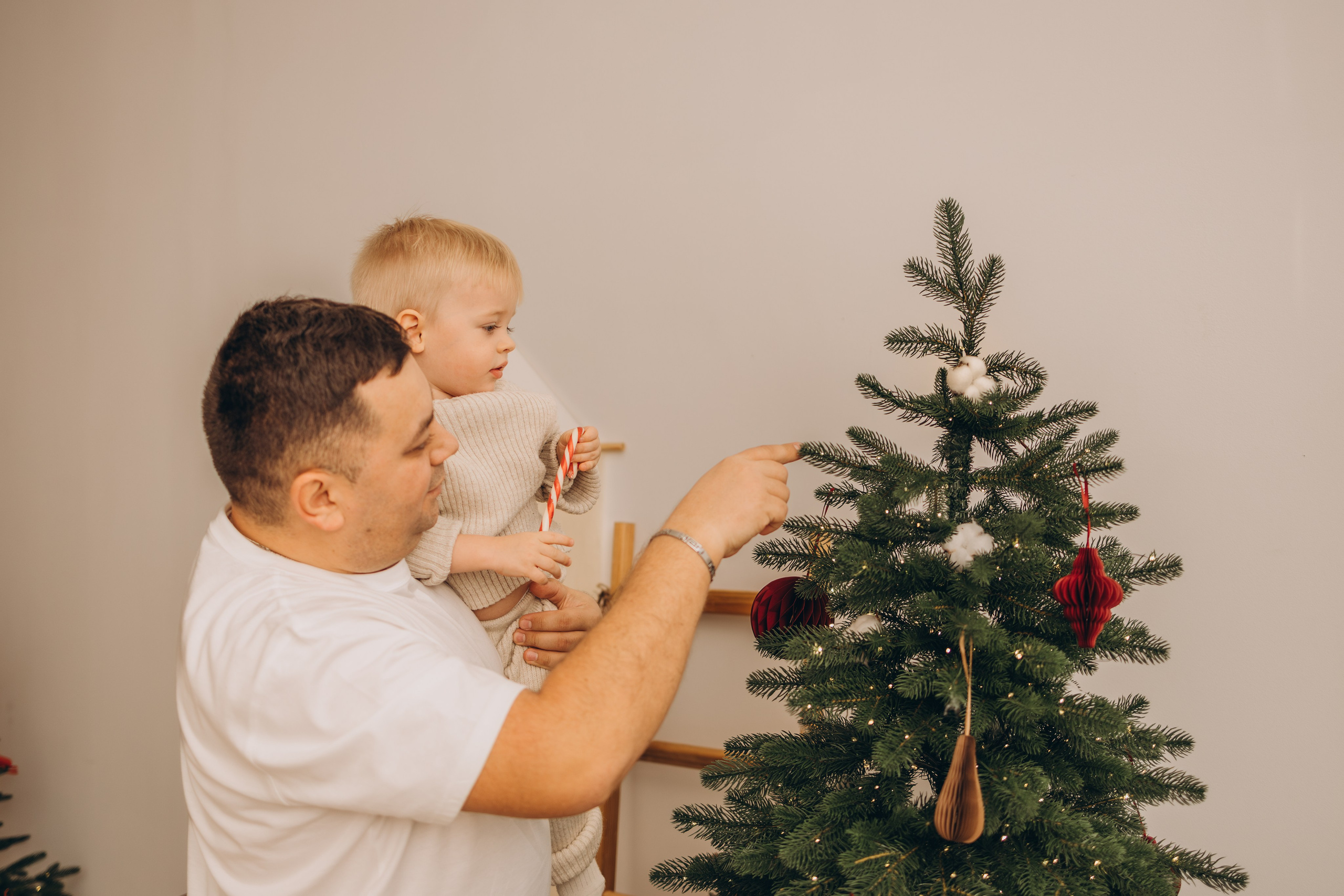 Семейная новогодняя фотосессия в ожидании малыша. Семейный и детский фотограф, женский портрет Москва Светлана Мертикова